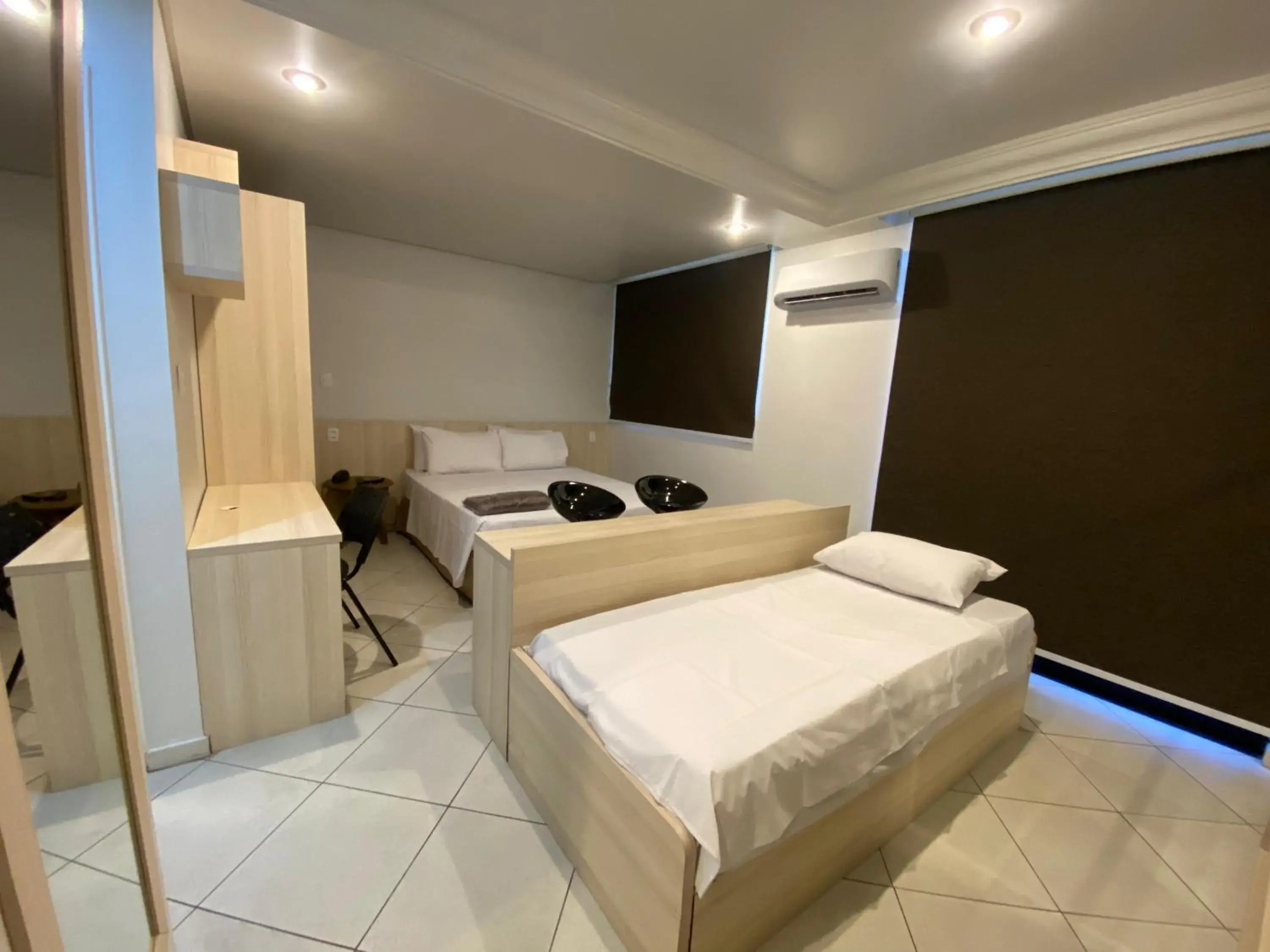 Triple Room with City View in Millenium Hotel Flat Triple Room with City View in Millenium Hotel Flat