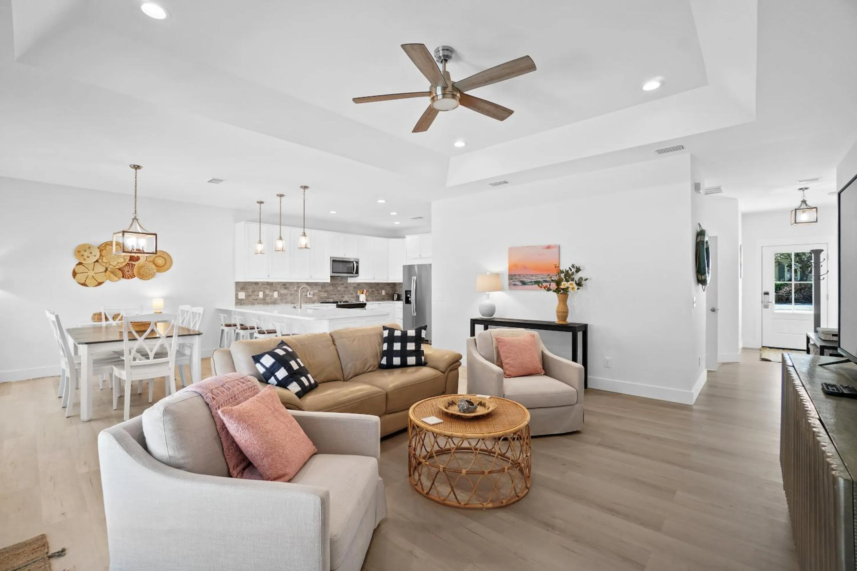 TV and multimedia in Beach House w/Private Pool - The Sanderling