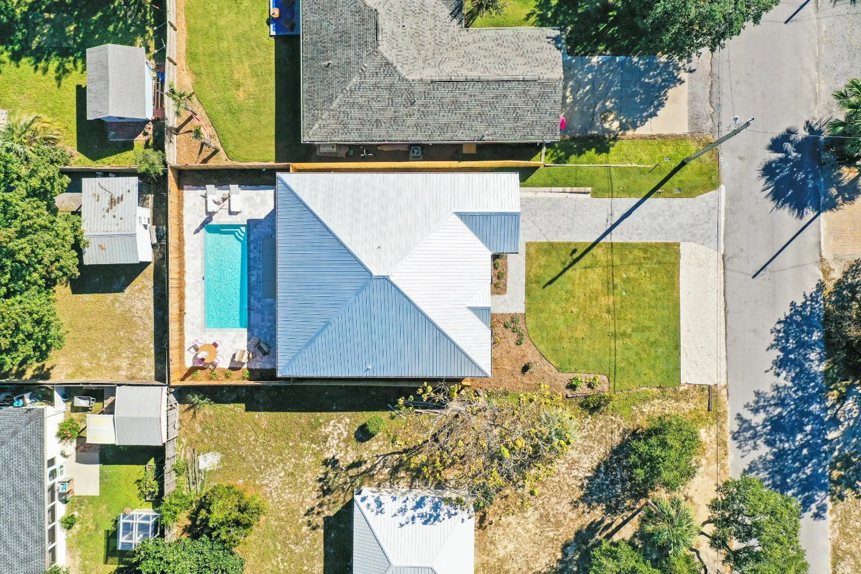 People in Beach House w/Private Pool - The Sanderling