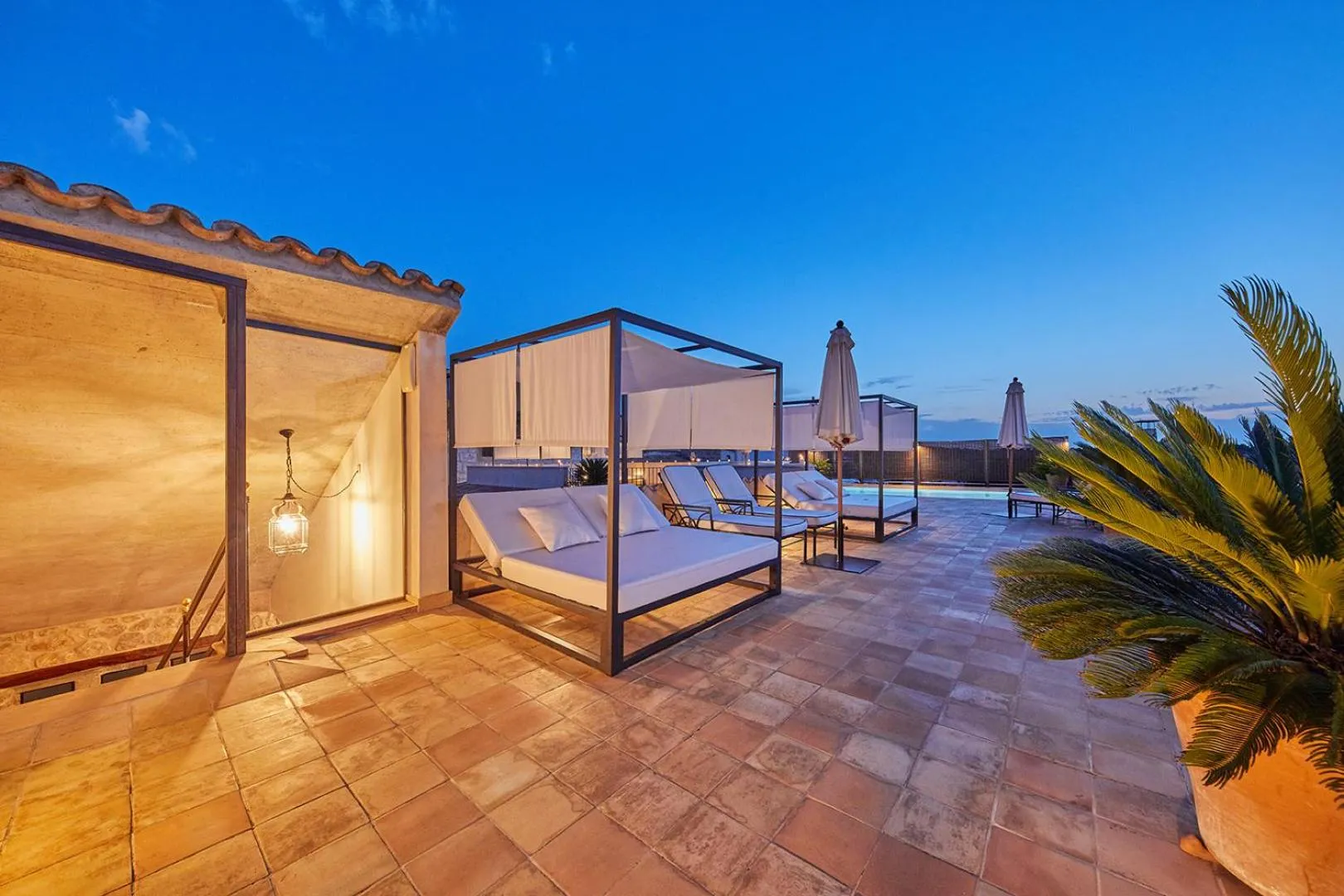 Swimming pool, Bed in Cas Comte Suites & Spa - Adults Only