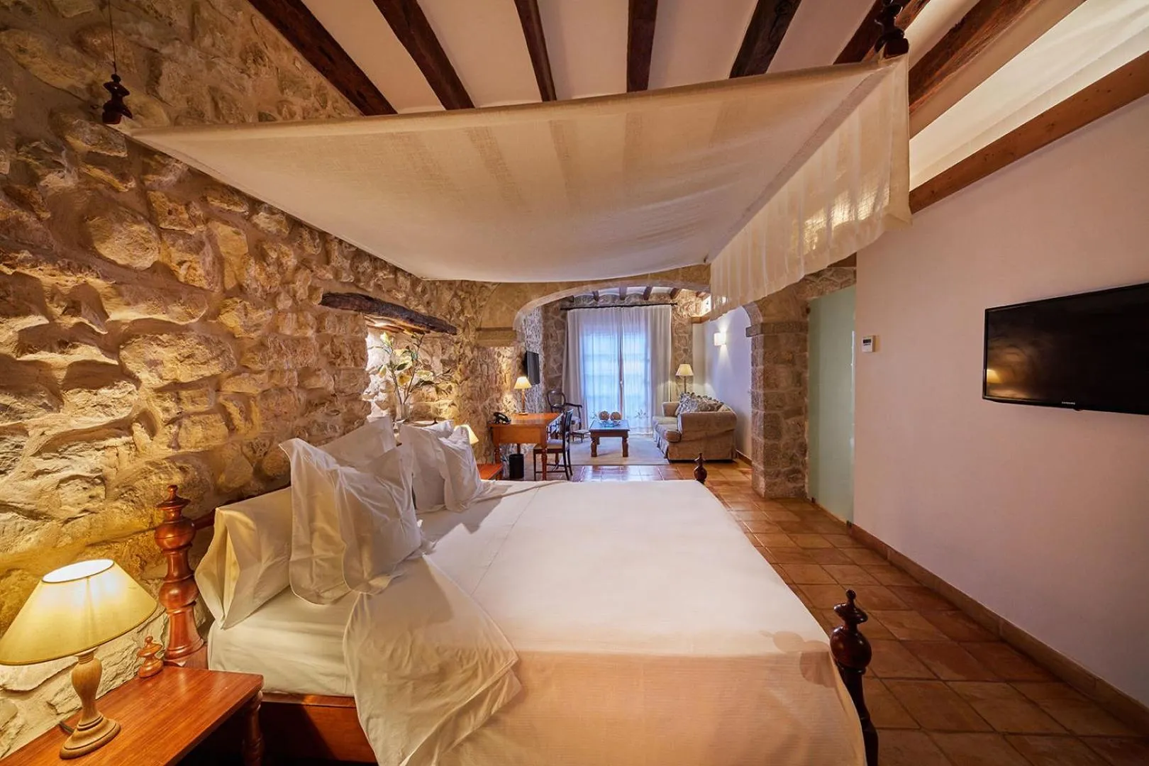 Bed in Cas Comte Suites & Spa - Adults Only