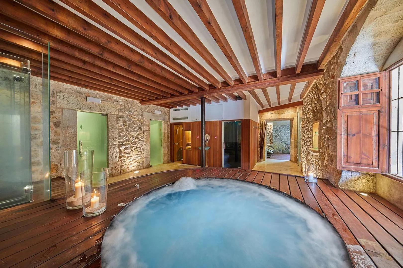 Hot Tub in Cas Comte Suites & Spa - Adults Only