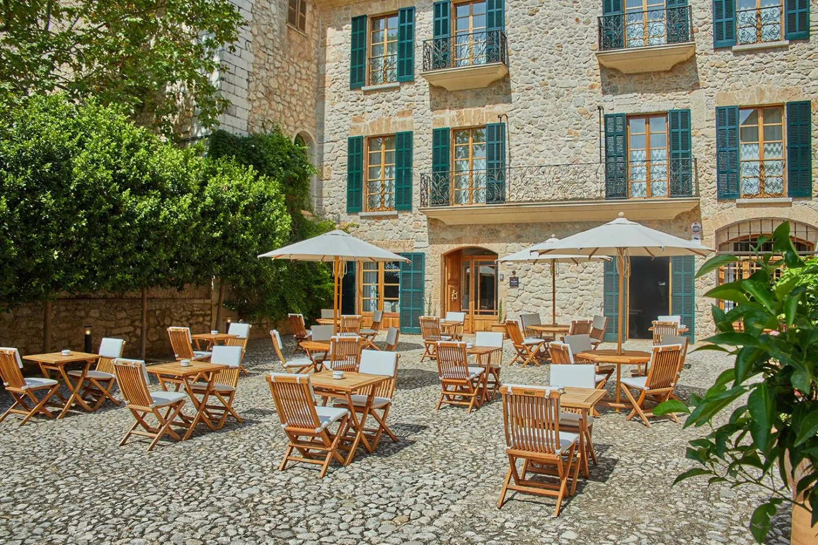 Patio in Cas Comte Suites & Spa - Adults Only