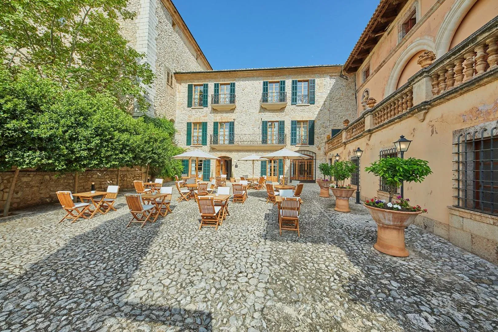 Property building in Cas Comte Suites & Spa - Adults Only