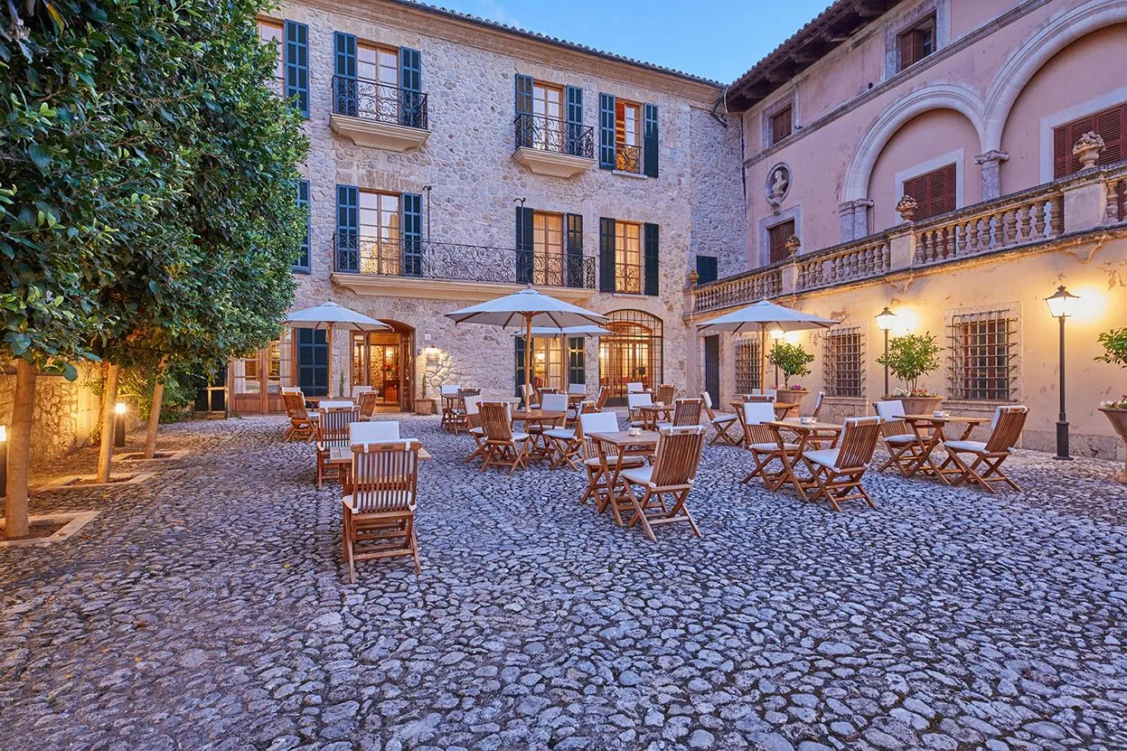 Property building in Cas Comte Suites & Spa - Adults Only