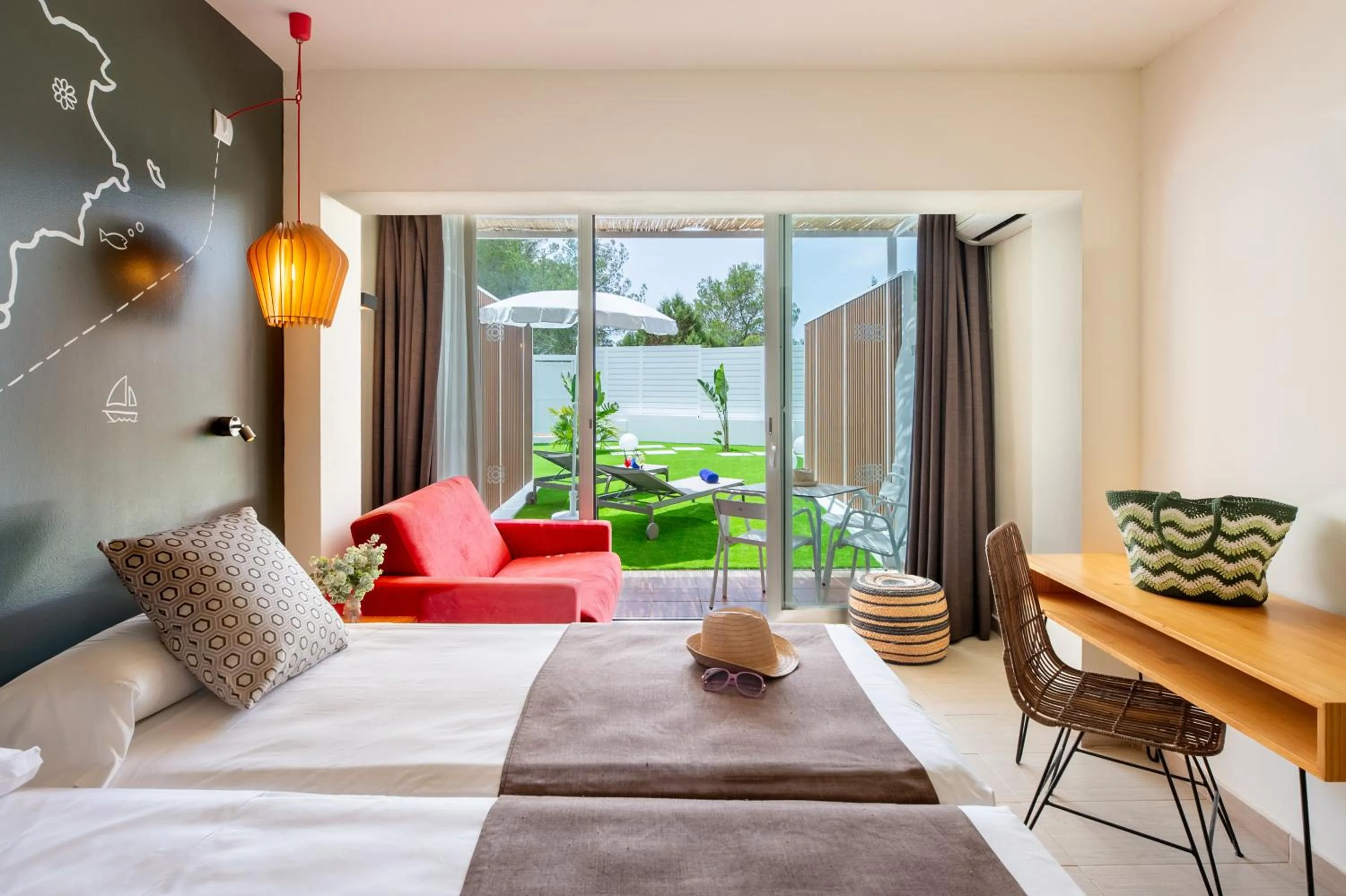 Photo of the whole room, Bed in Hotel Playasol Cala Tarida