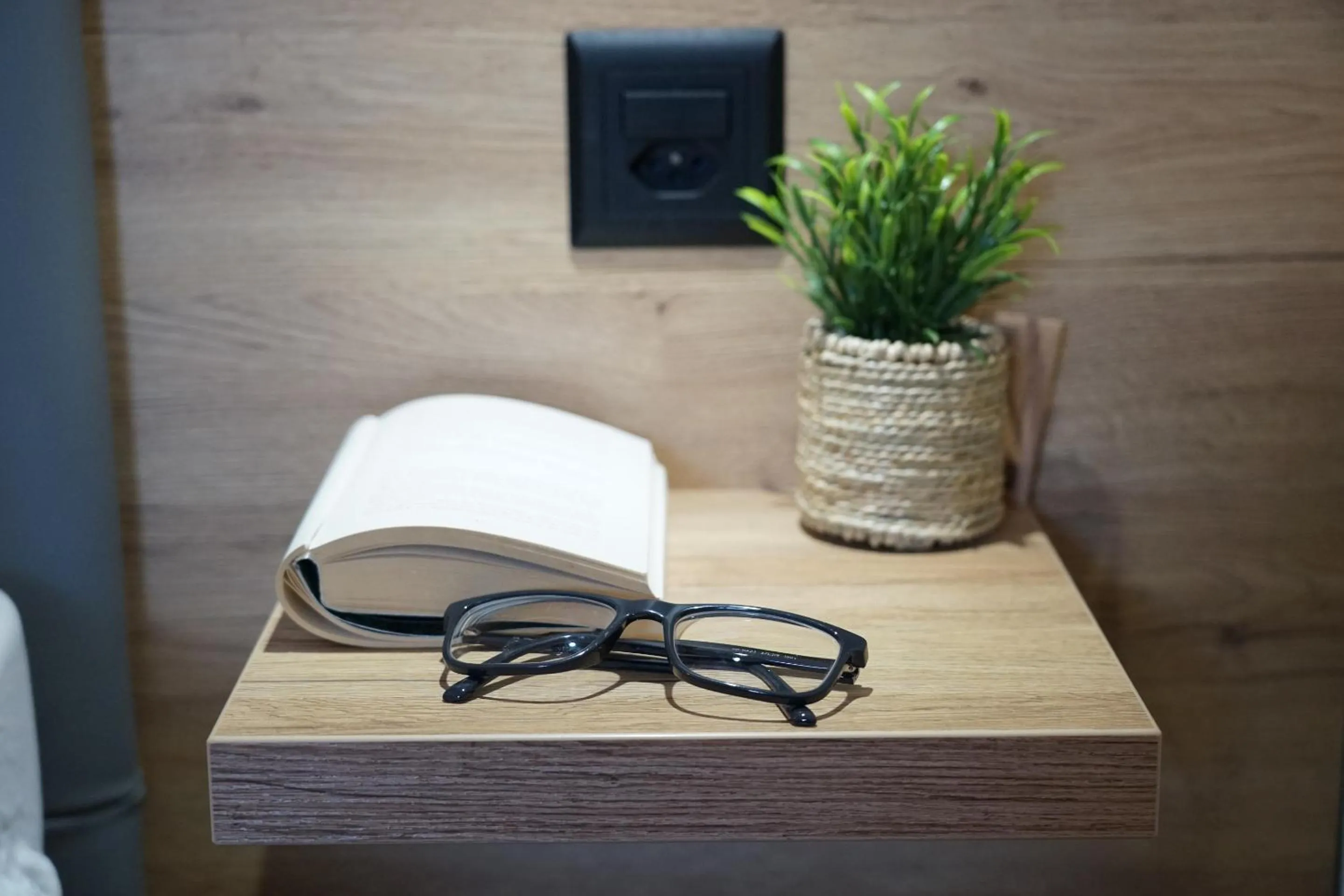 Bedroom in Centra Hotel Winterthur