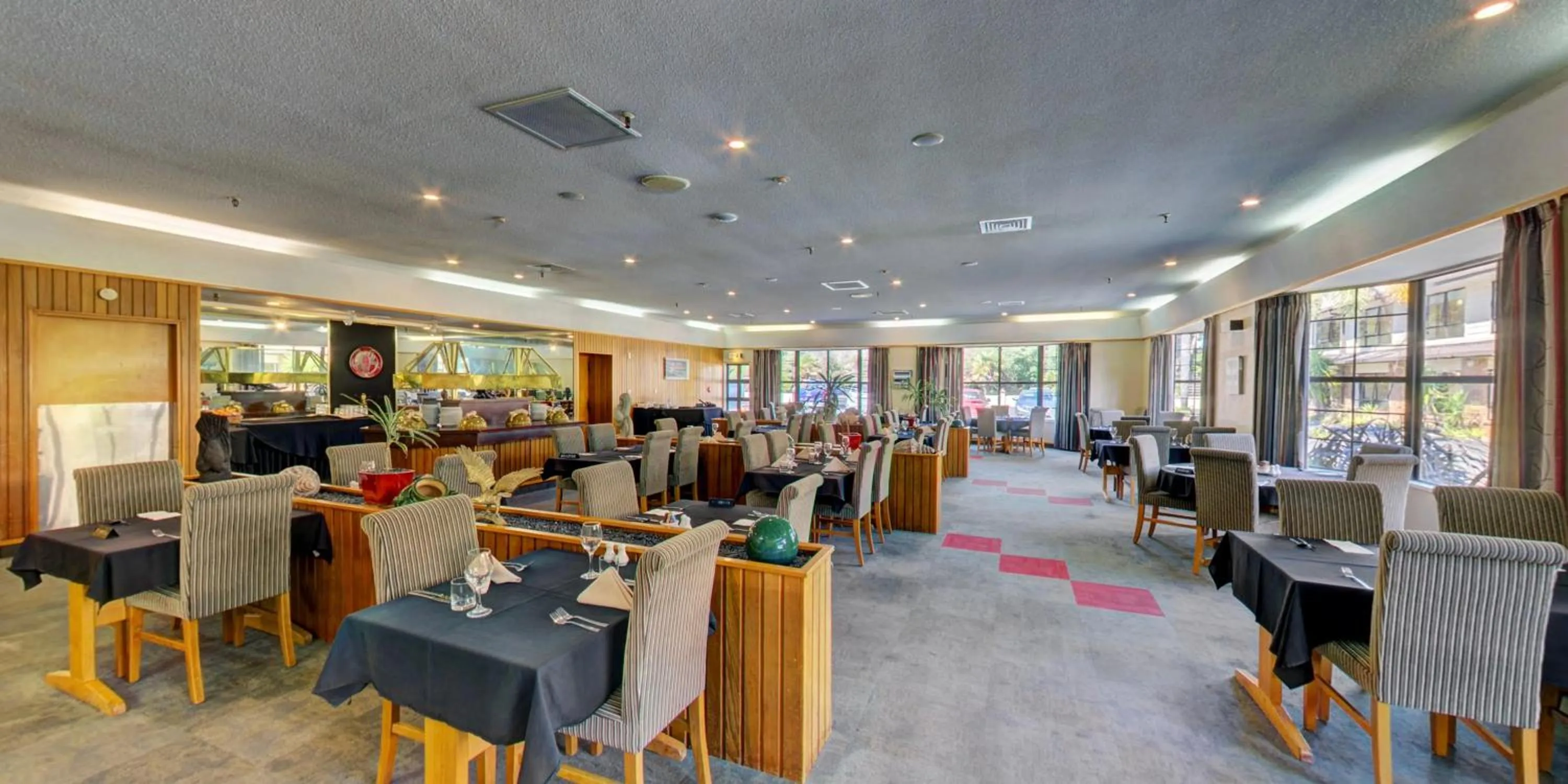 Restaurant/places to eat in Distinction Whangarei Hotel & Conference Centre