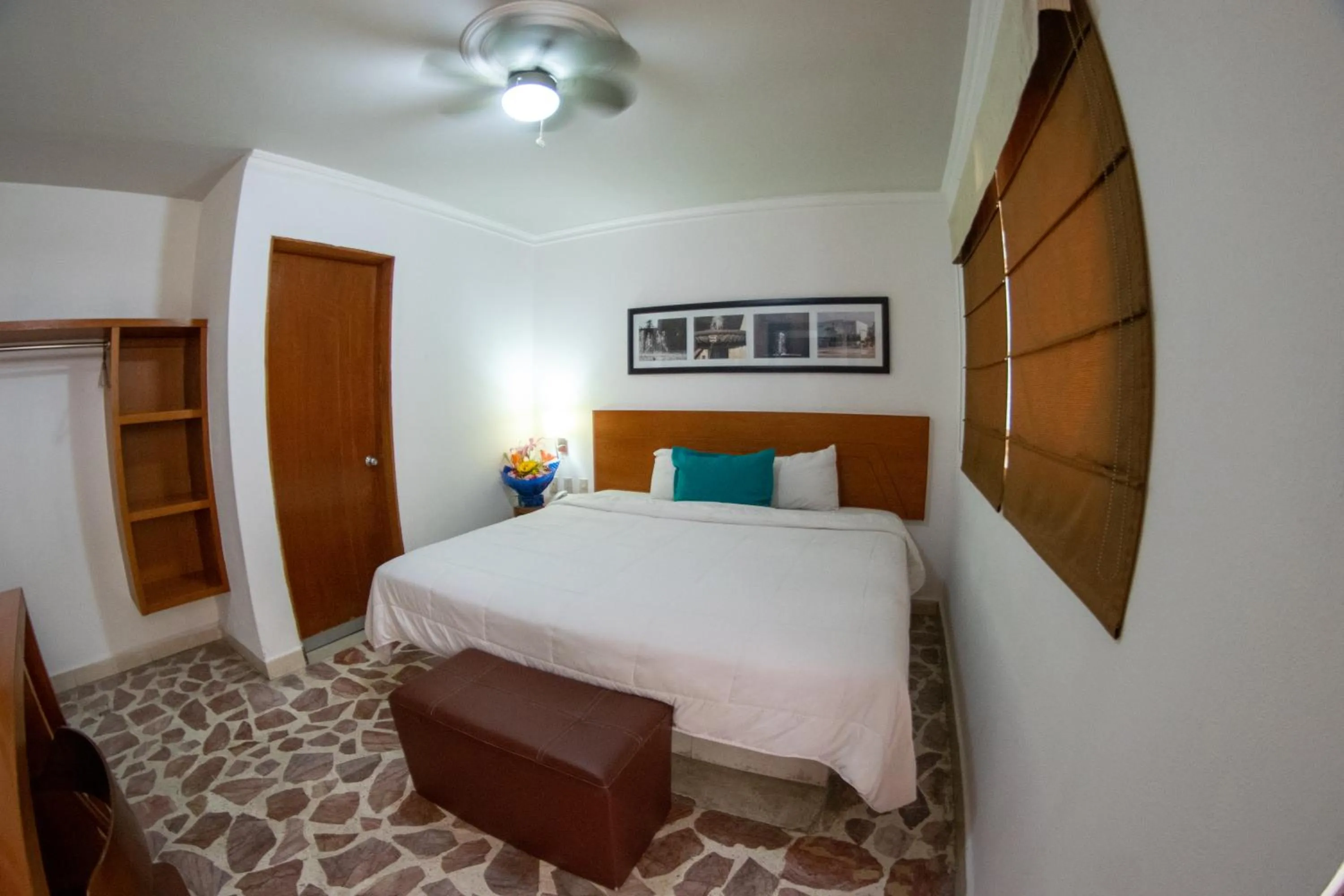 Bed in Hotel River Poliforum