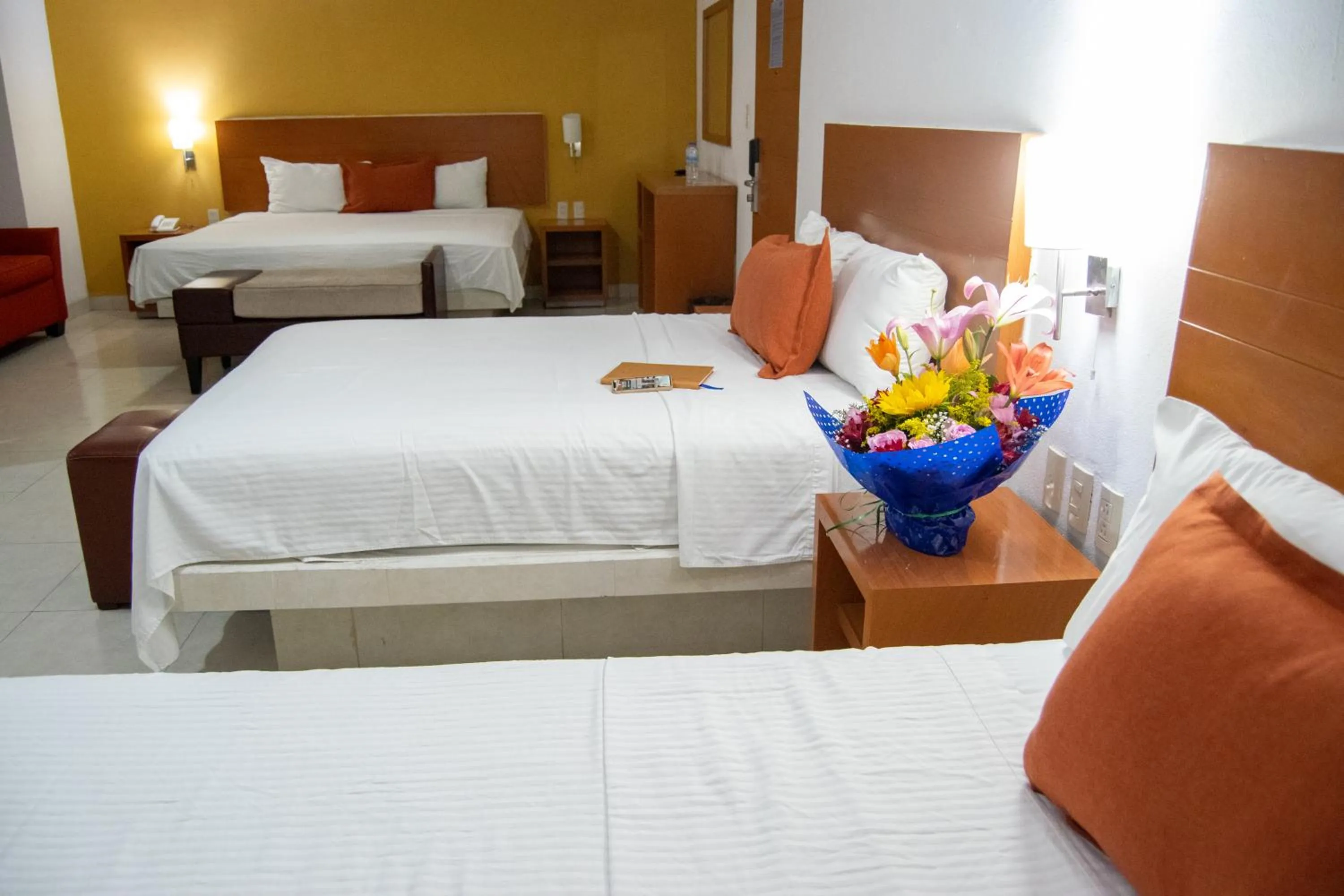 Bed in Hotel River Poliforum