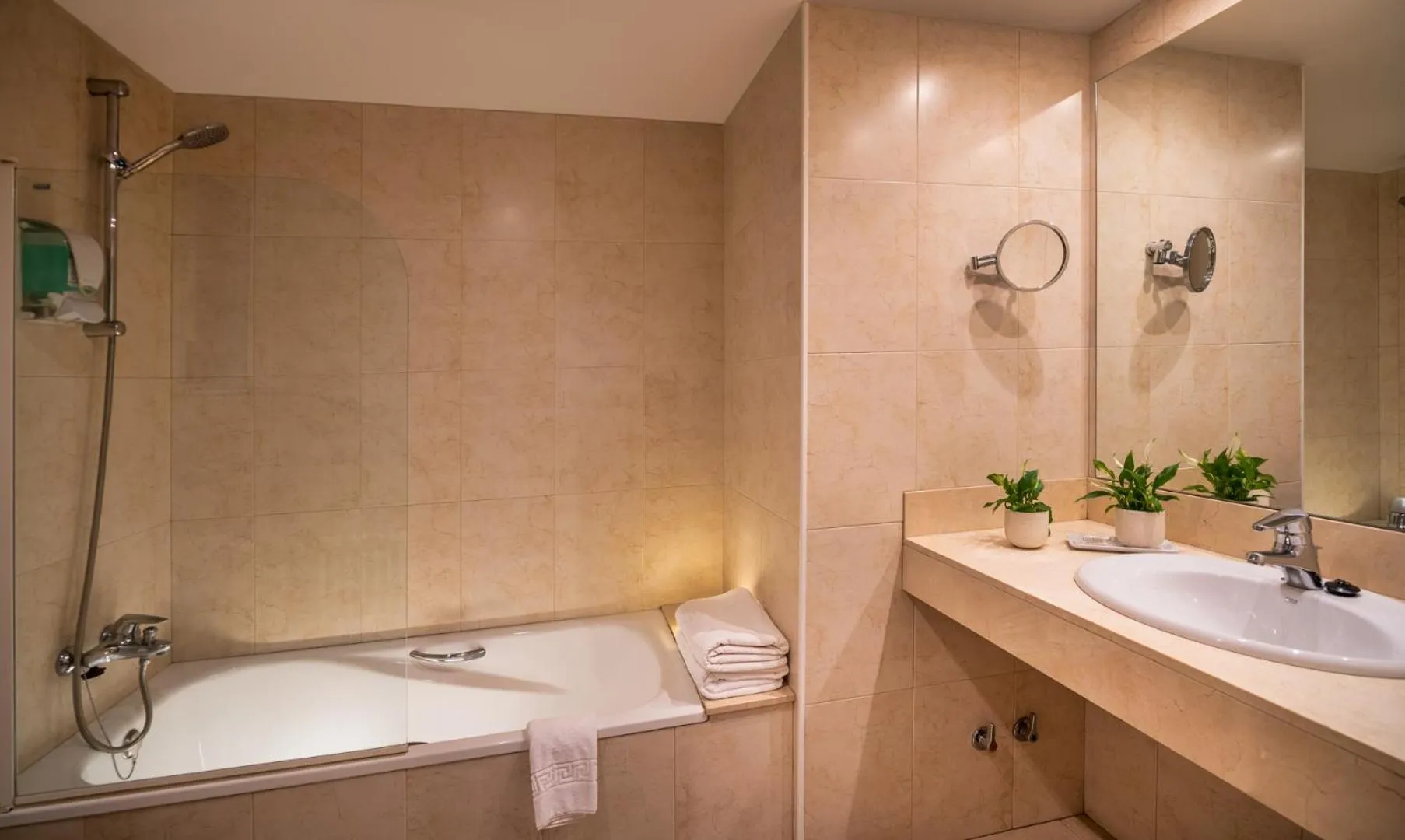 Bathroom in Hotel Estel