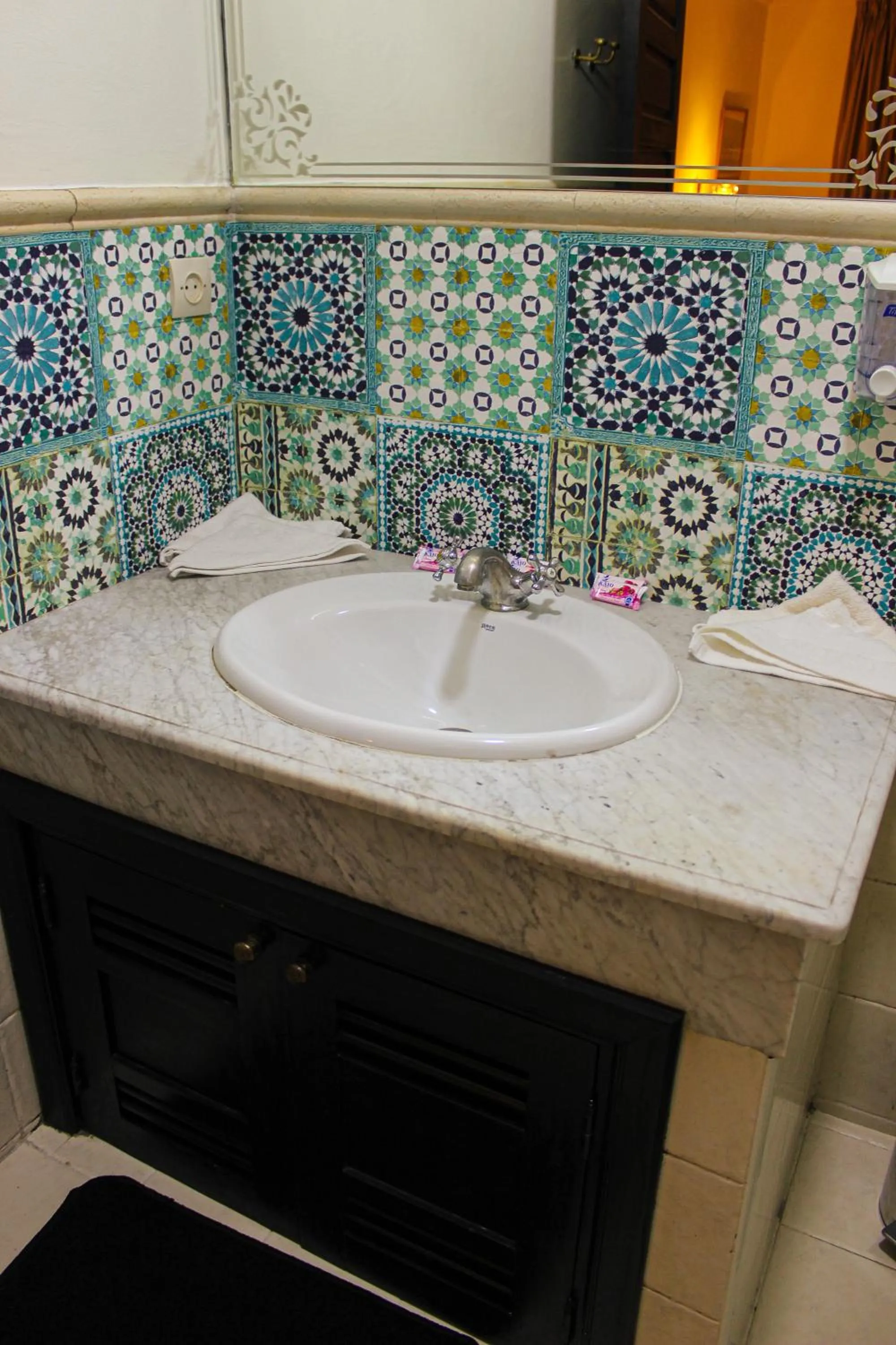 Bathroom in Majorel Pearl Hotel-Riad-Restaurant Piscine&Spa