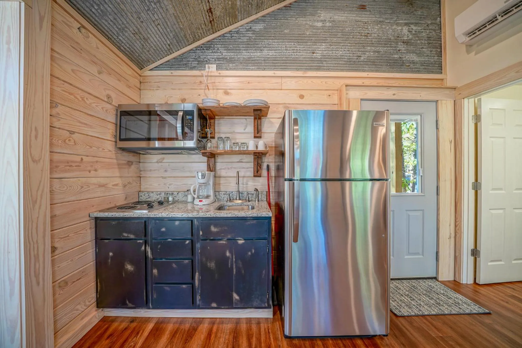 Kitchen or kitchenette in Starlight Haven Hot Springs