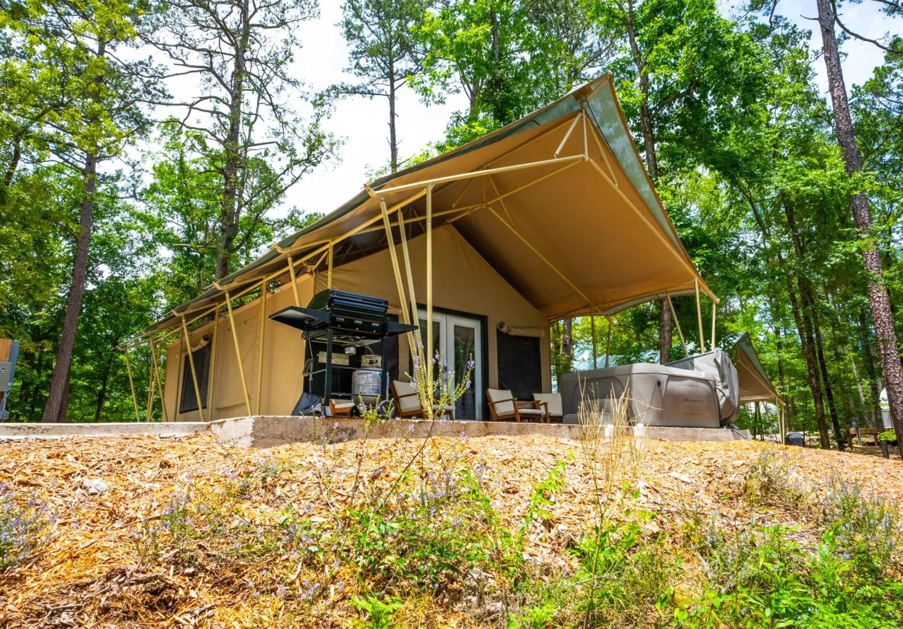 Patio in Starlight Haven Hot Springs