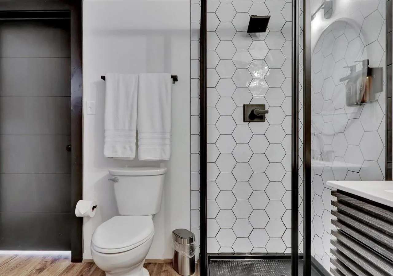 Bathroom in Starlight Haven Hot Springs