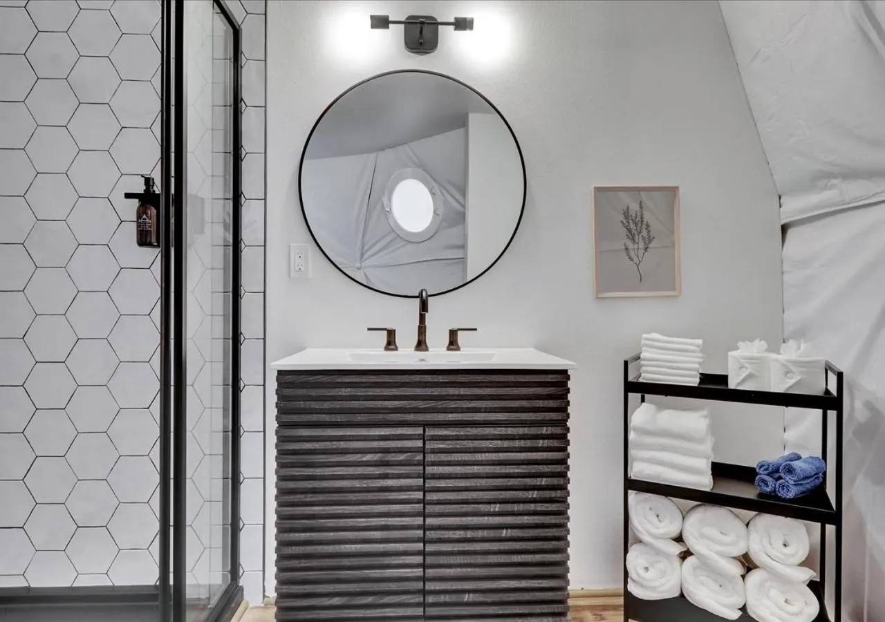 Bathroom in Starlight Haven Hot Springs