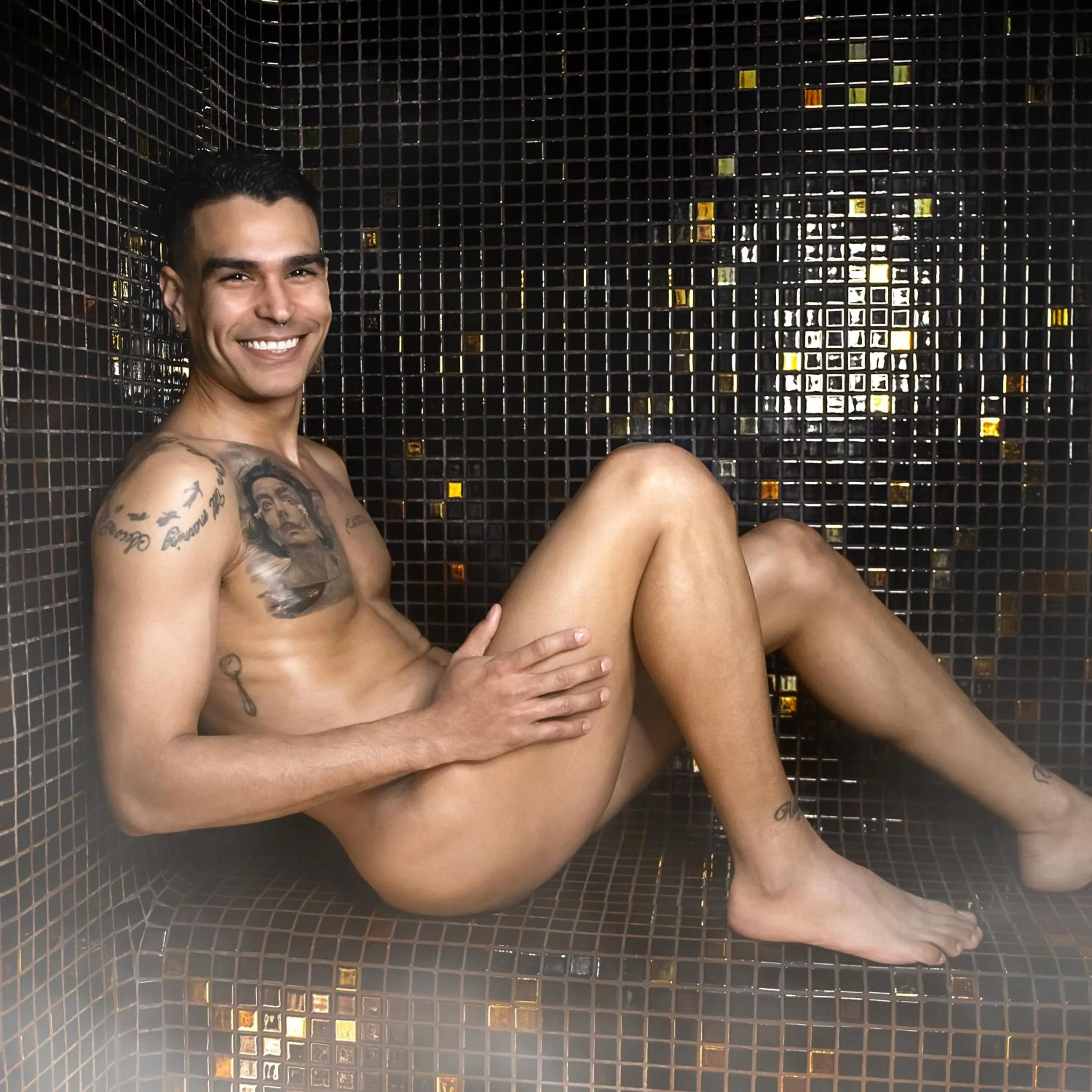 Sauna in Elite Hotel - Gay Men Only