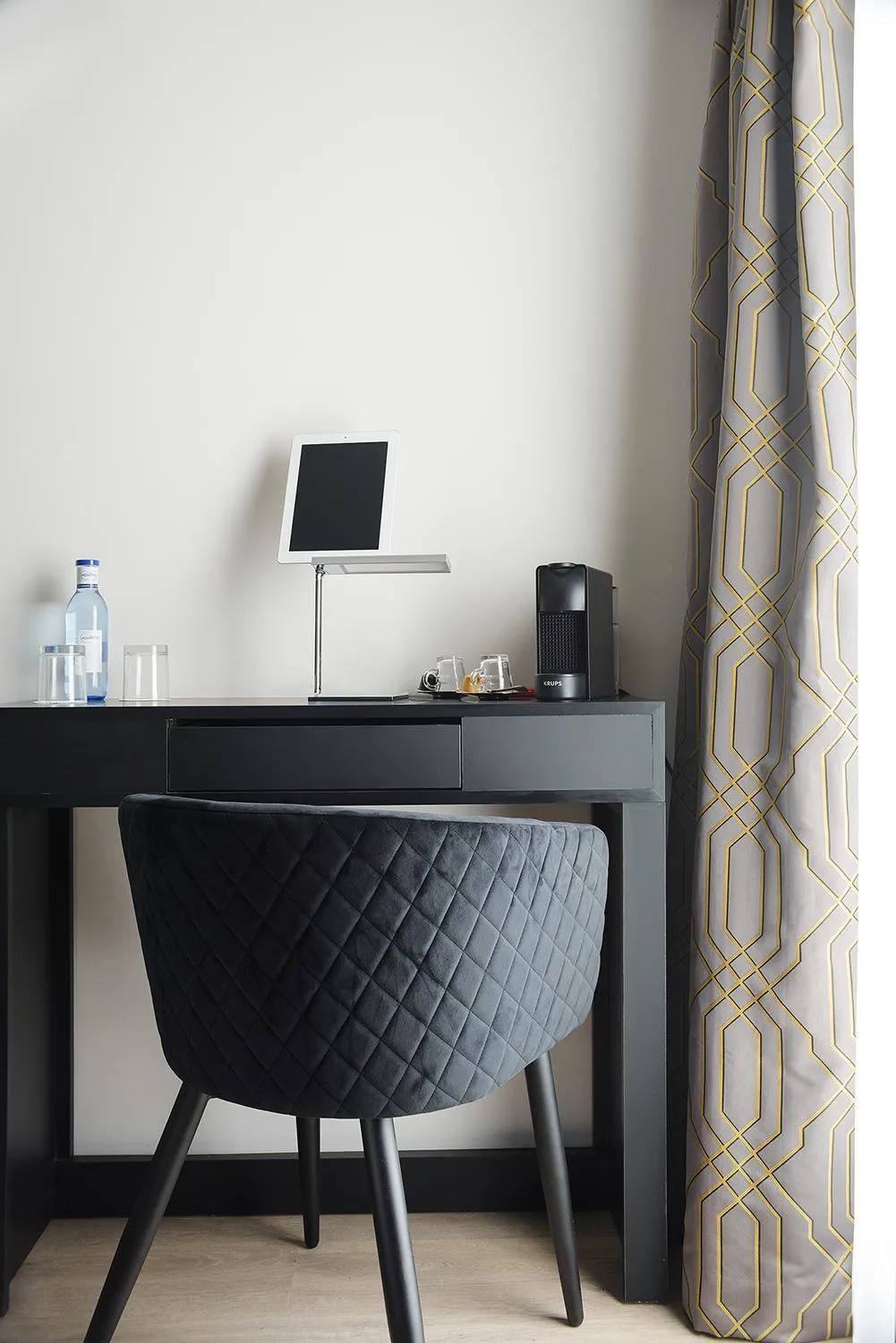 Bedroom in Elite Hotel - Gay Men Only