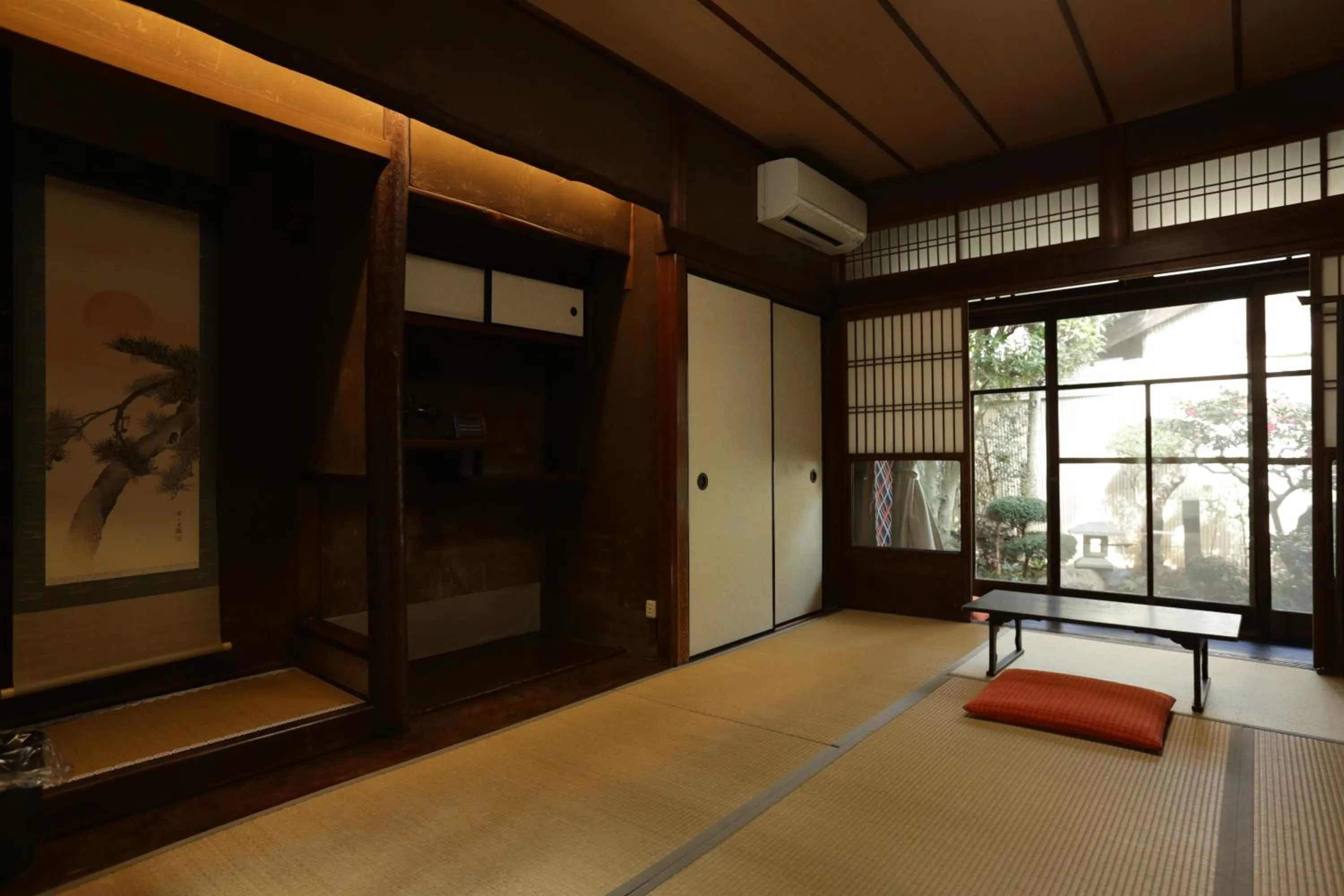 Photo of the whole room in Guesthouse KYOTO COMPASS