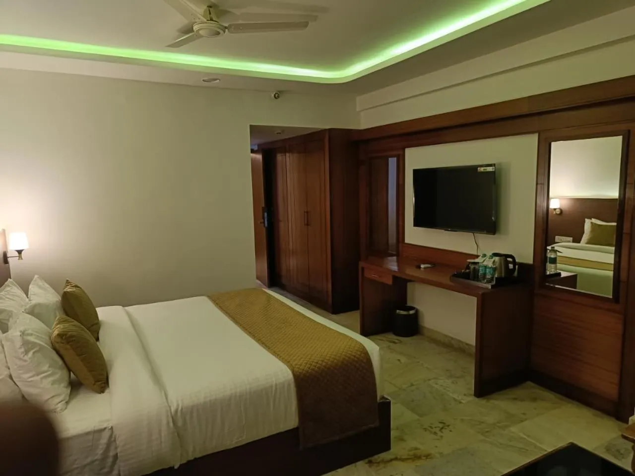 Bed in Hotel PLR Grand