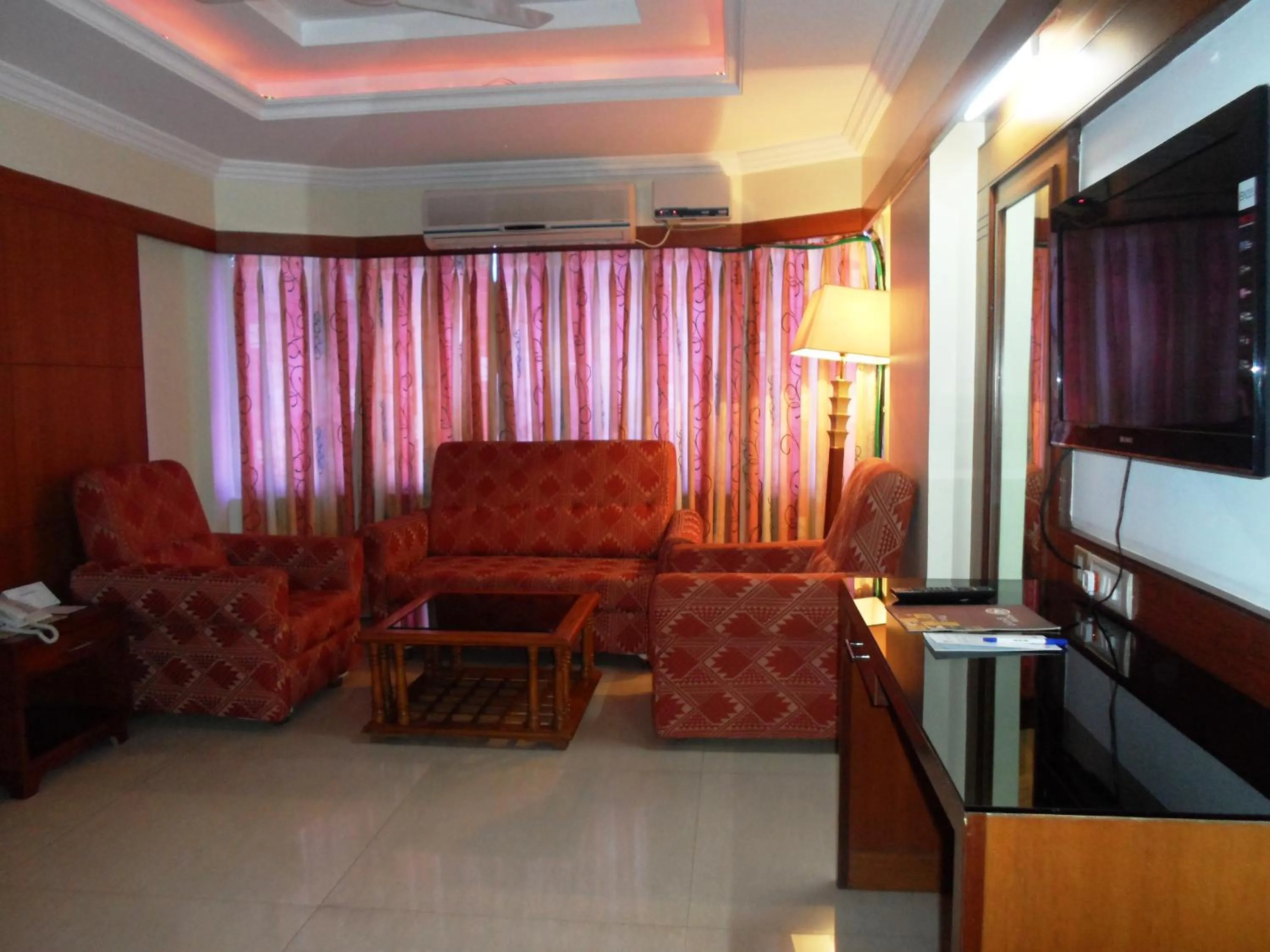Living room in Hotel PLR Grand