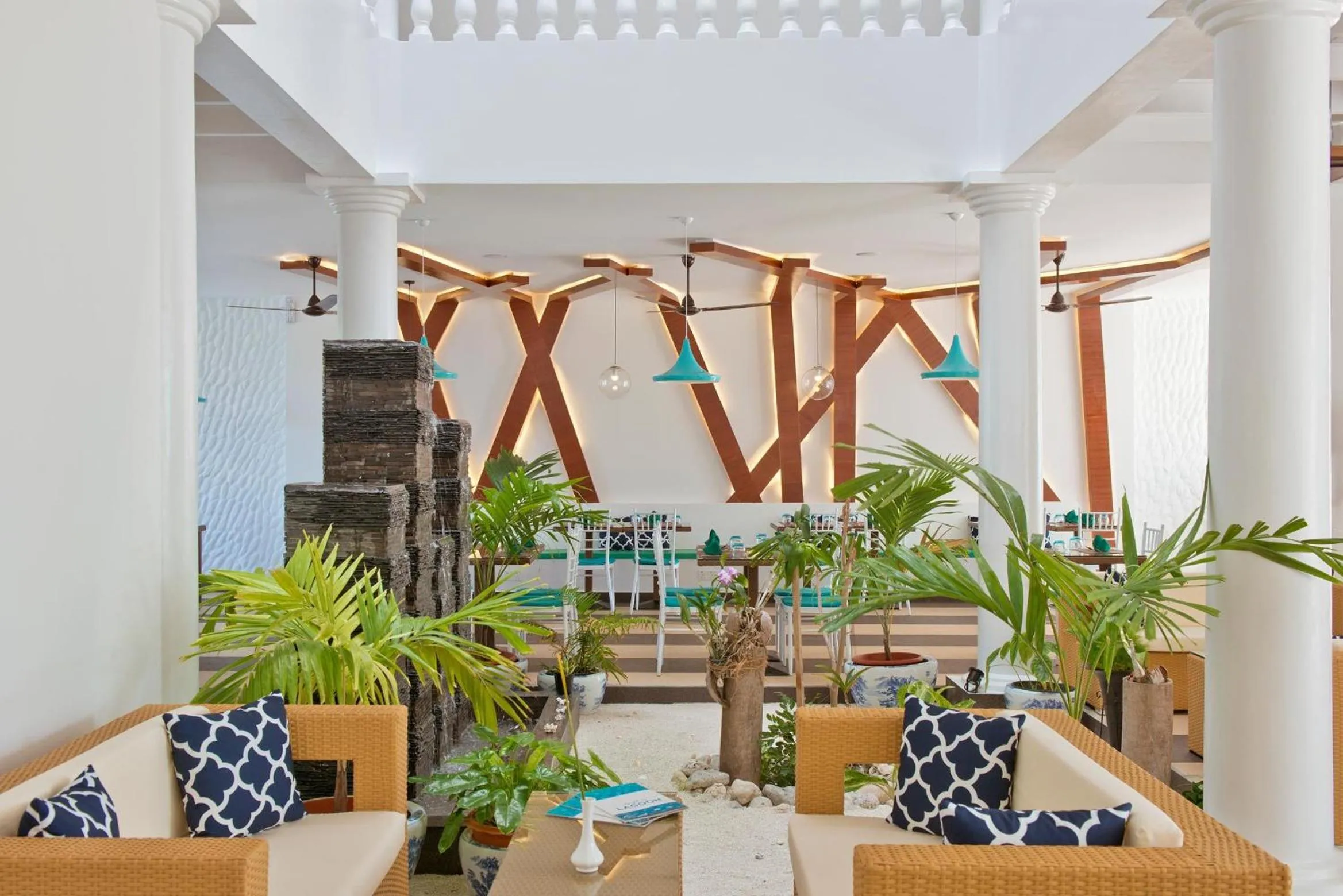 Lounge or bar in Crystal Sands