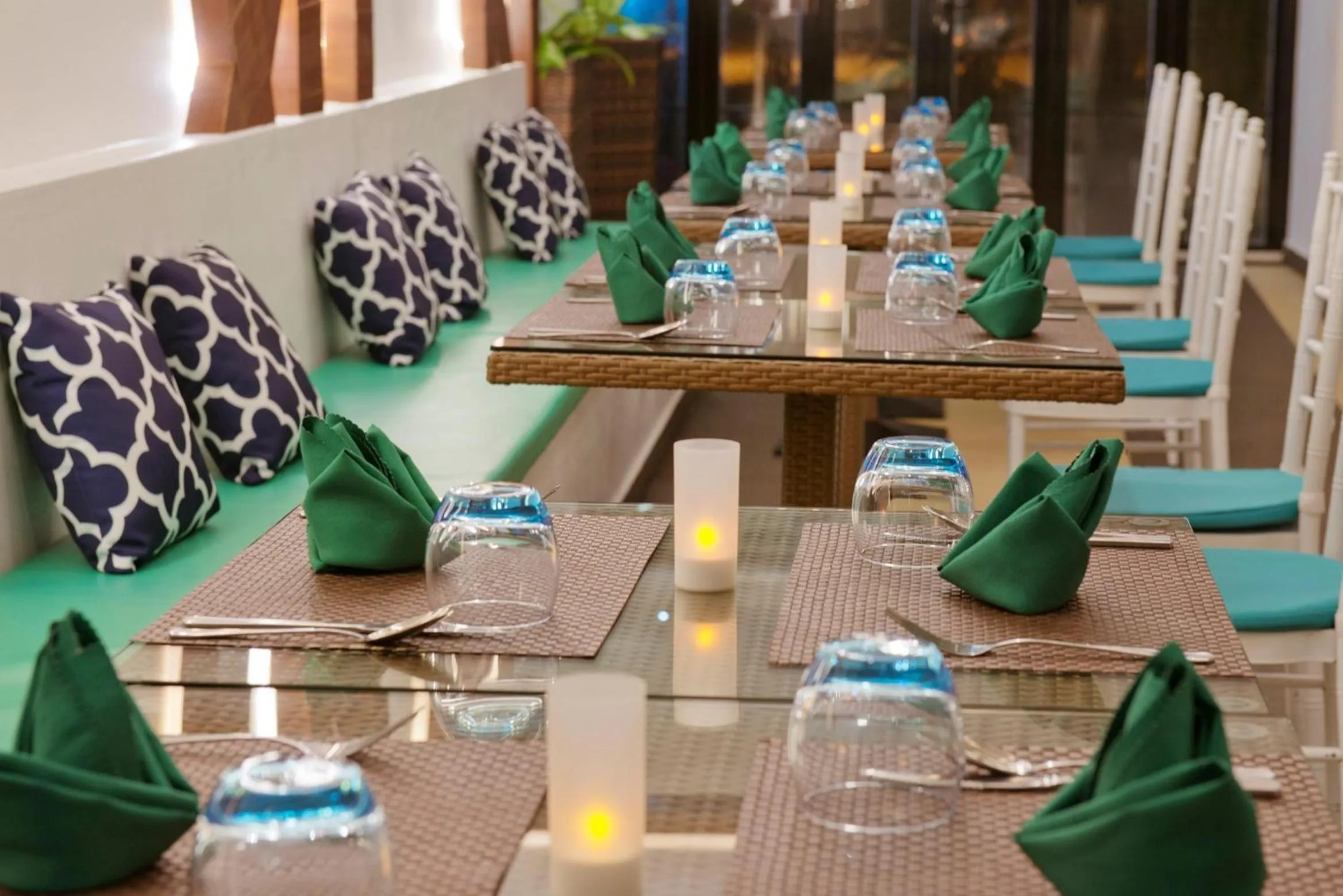 Restaurant/places to eat in Crystal Sands