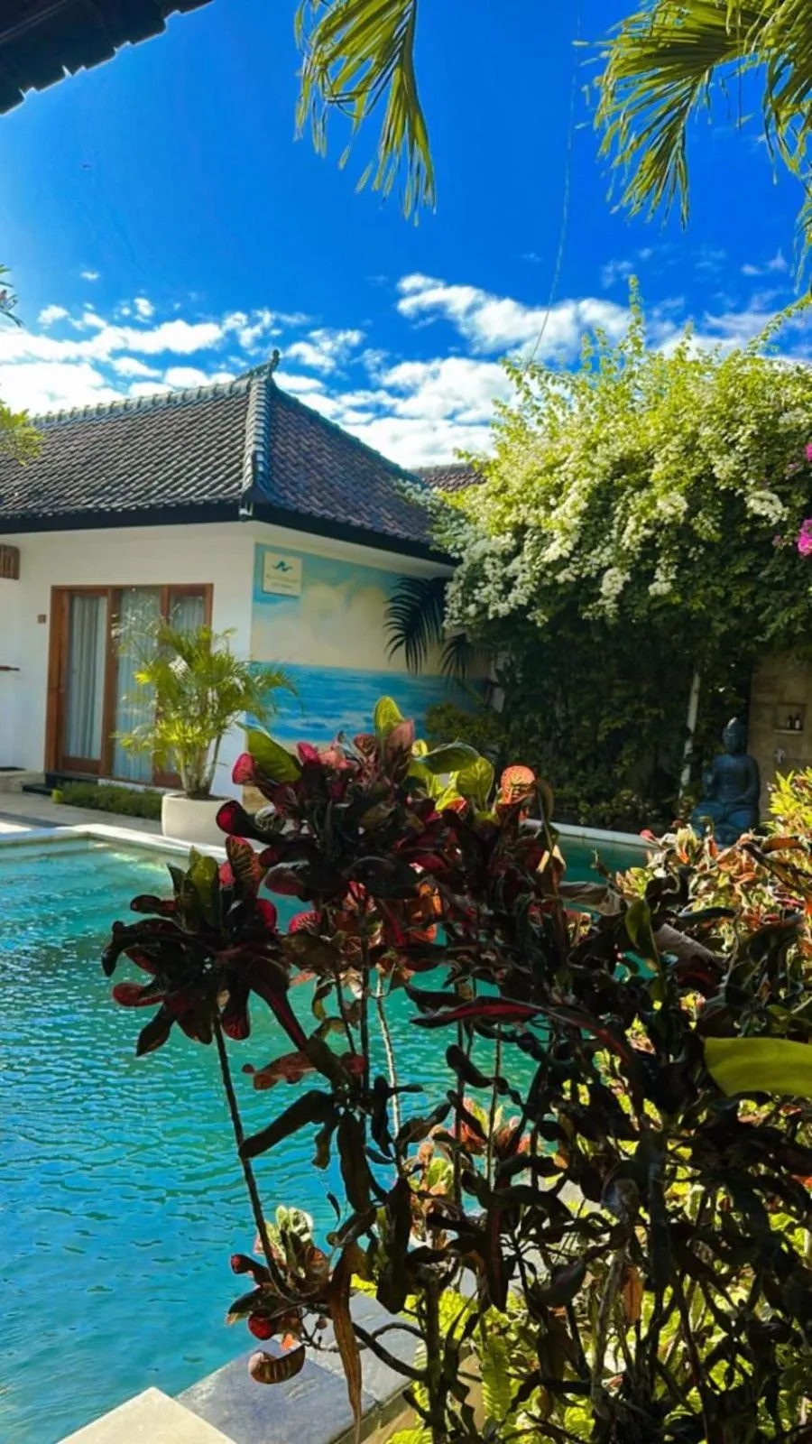 Swimming pool in Villa Casablanca Surf Keramas
