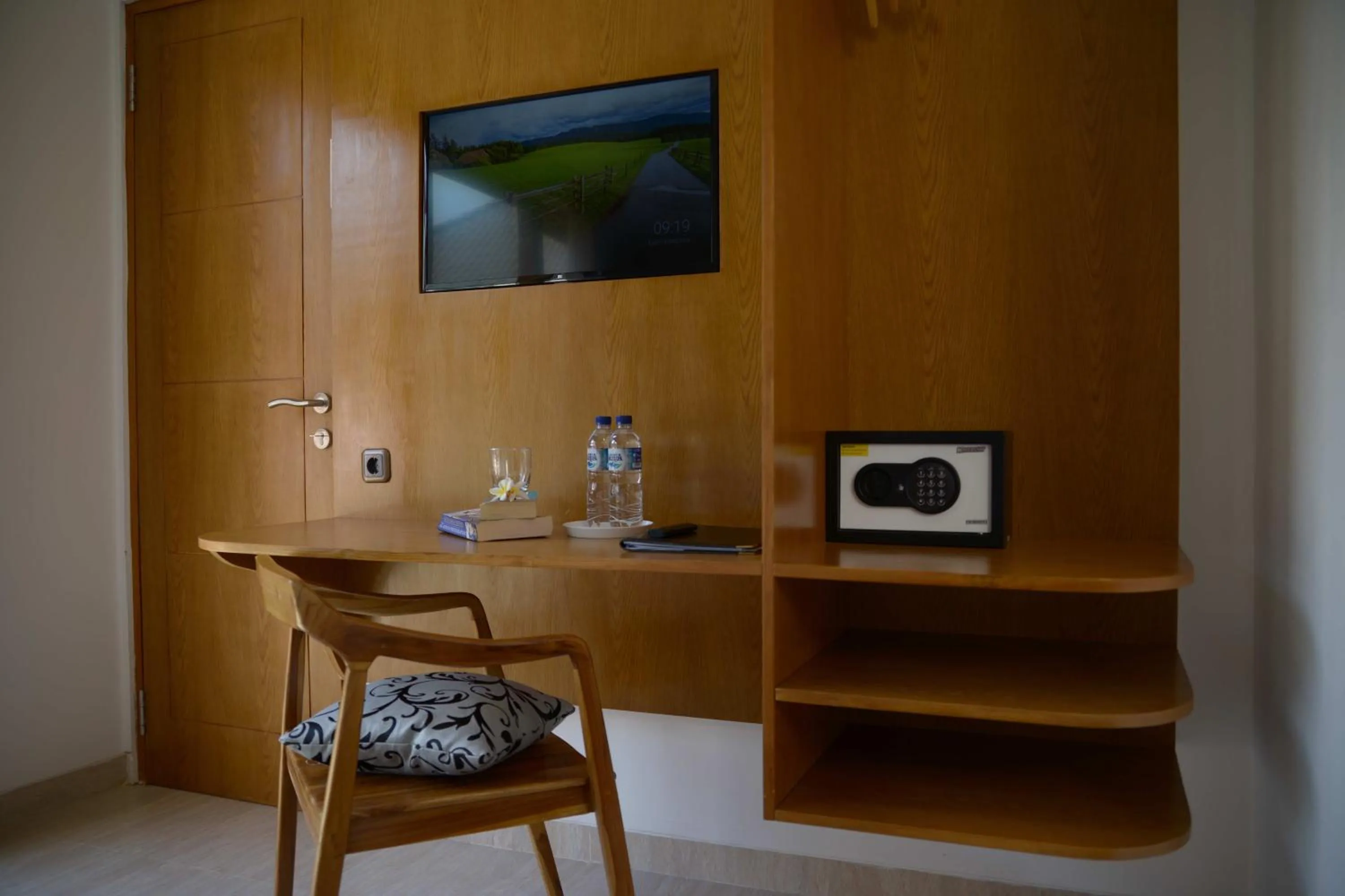 TV and multimedia in Villa Casablanca Surf Keramas