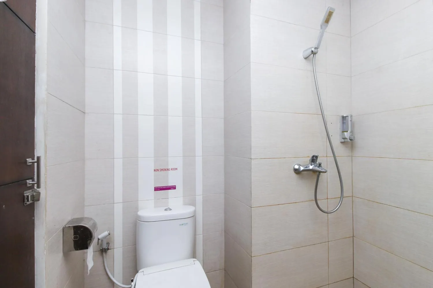 Bathroom in Nutana Hotel Lombok