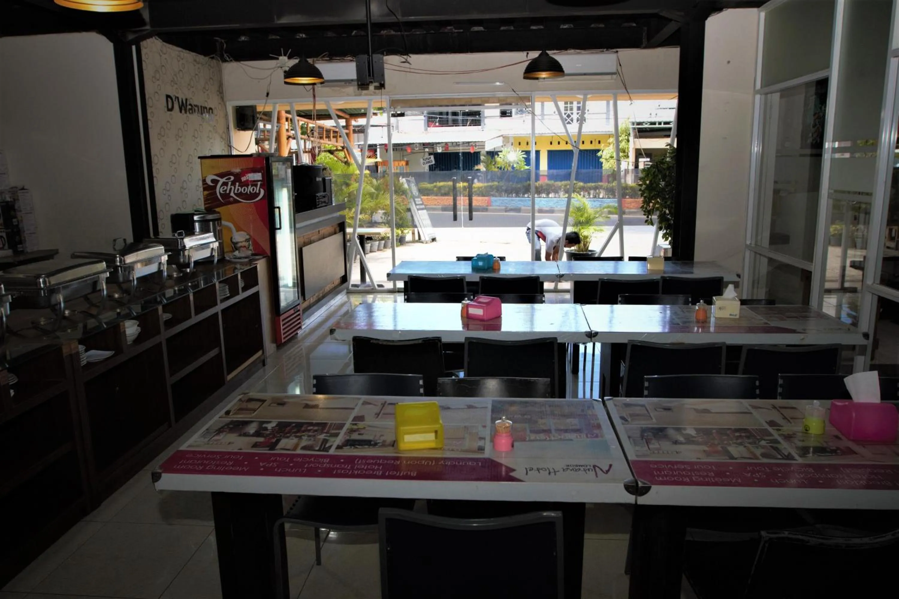 Restaurant/Places to Eat in Nutana Hotel Lombok