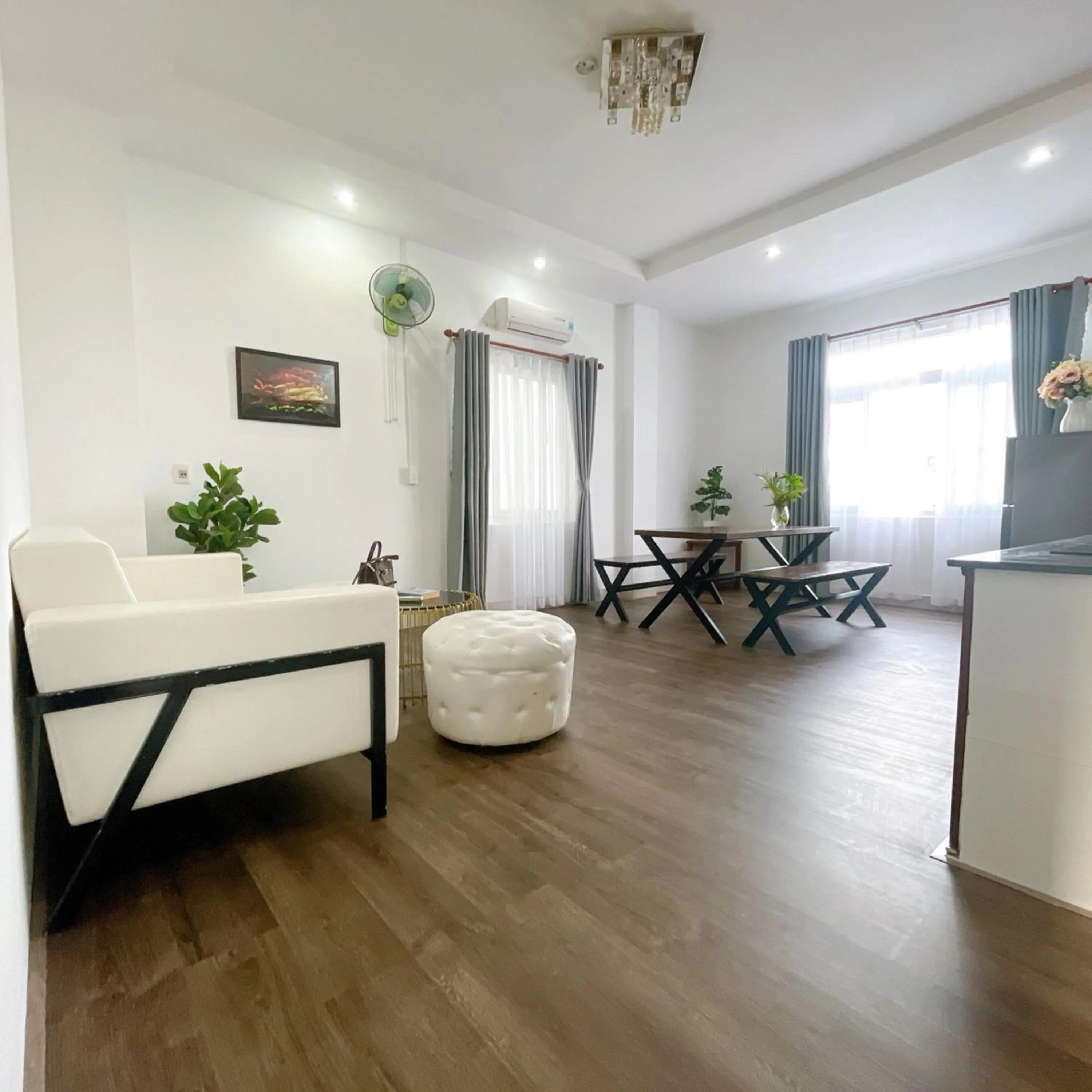 Seating area in SKY APARTMENT & HOTEL