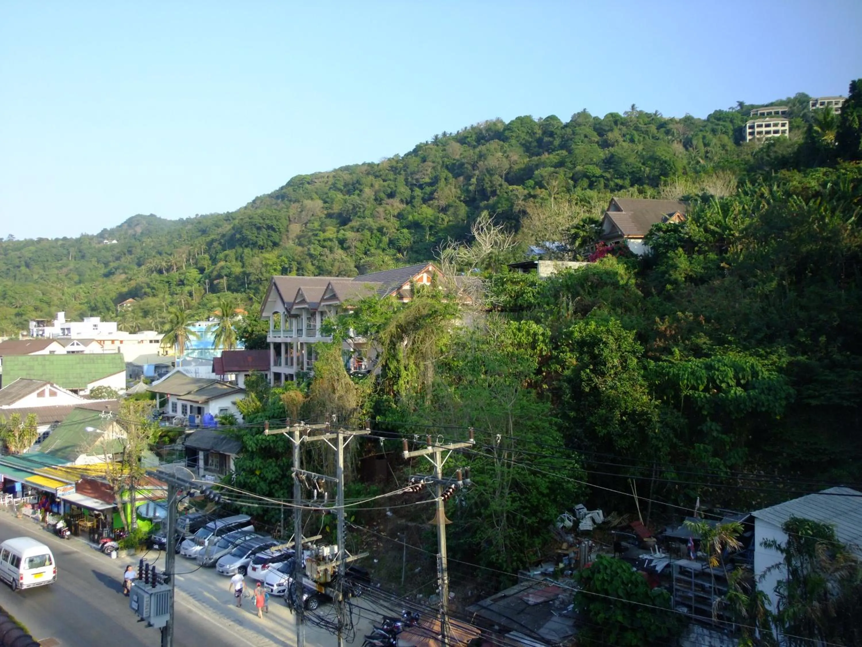 Mountain view in Kata Bai D - SHA Certificate Hotel