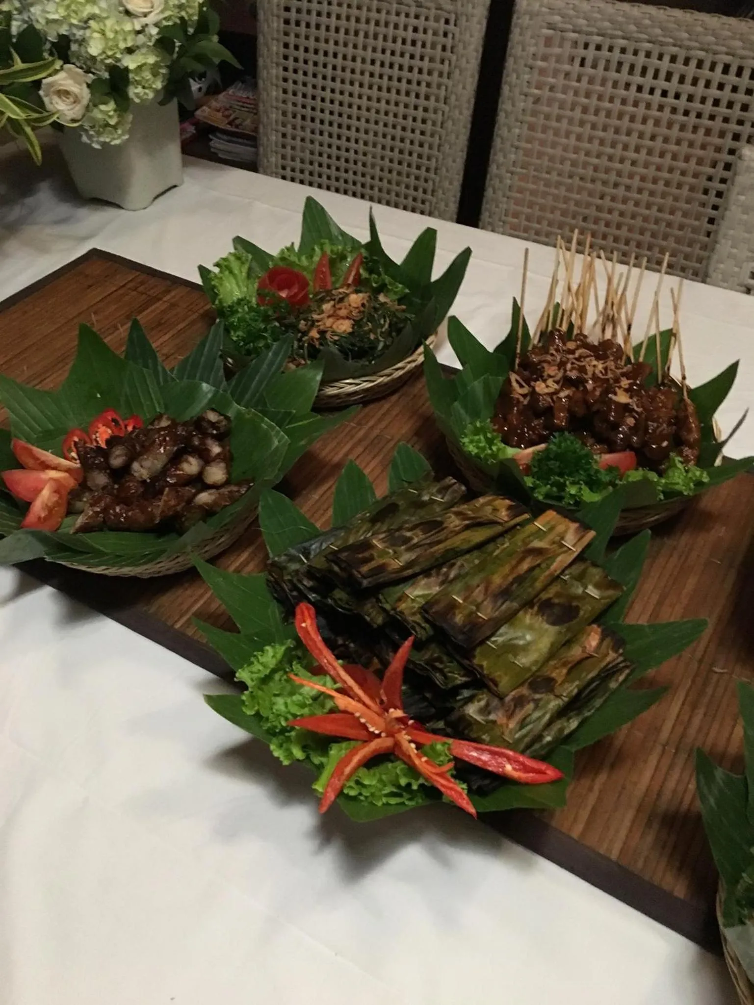 Dinner in Villa Elleo