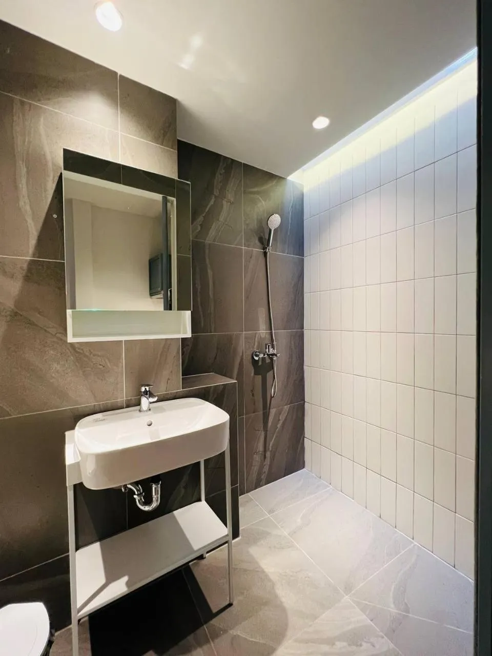 Bathroom in M Village Living Lý Chính Thắng