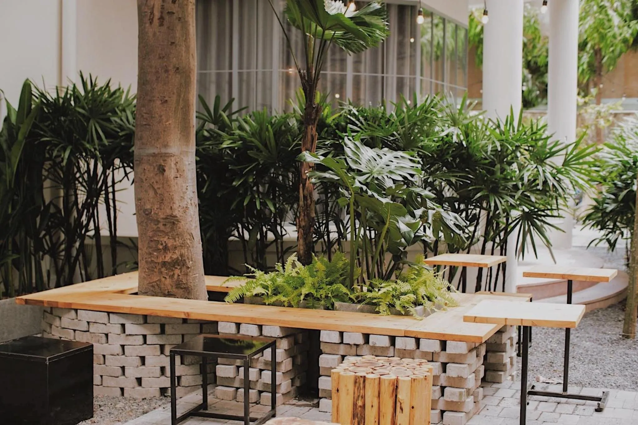 Coffee/tea facilities in M Village Living Lý Chính Thắng