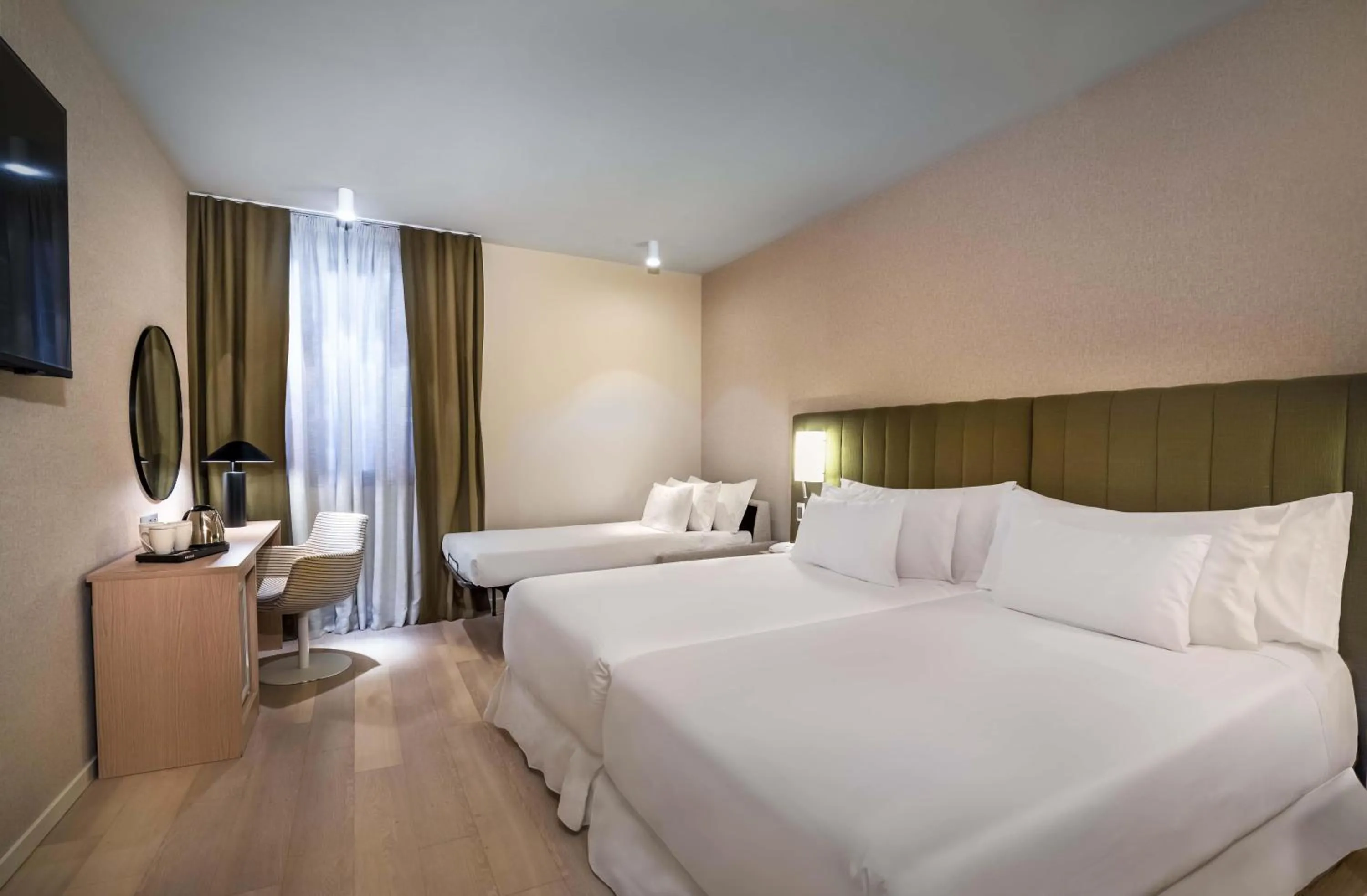 Bedroom, Bed in Barceló Bilbao Nervión