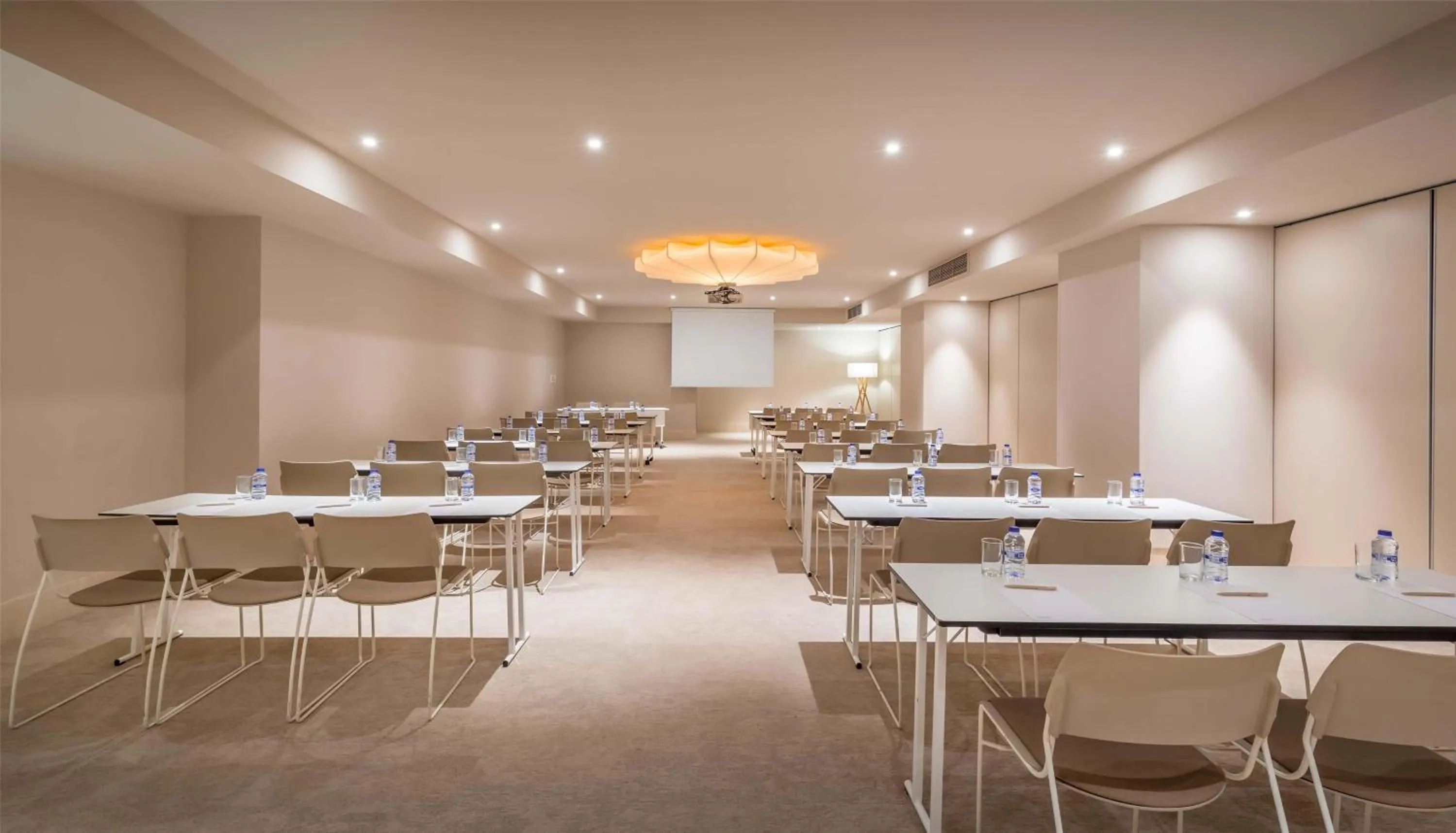 Meeting/conference room in Barceló Bilbao Nervión