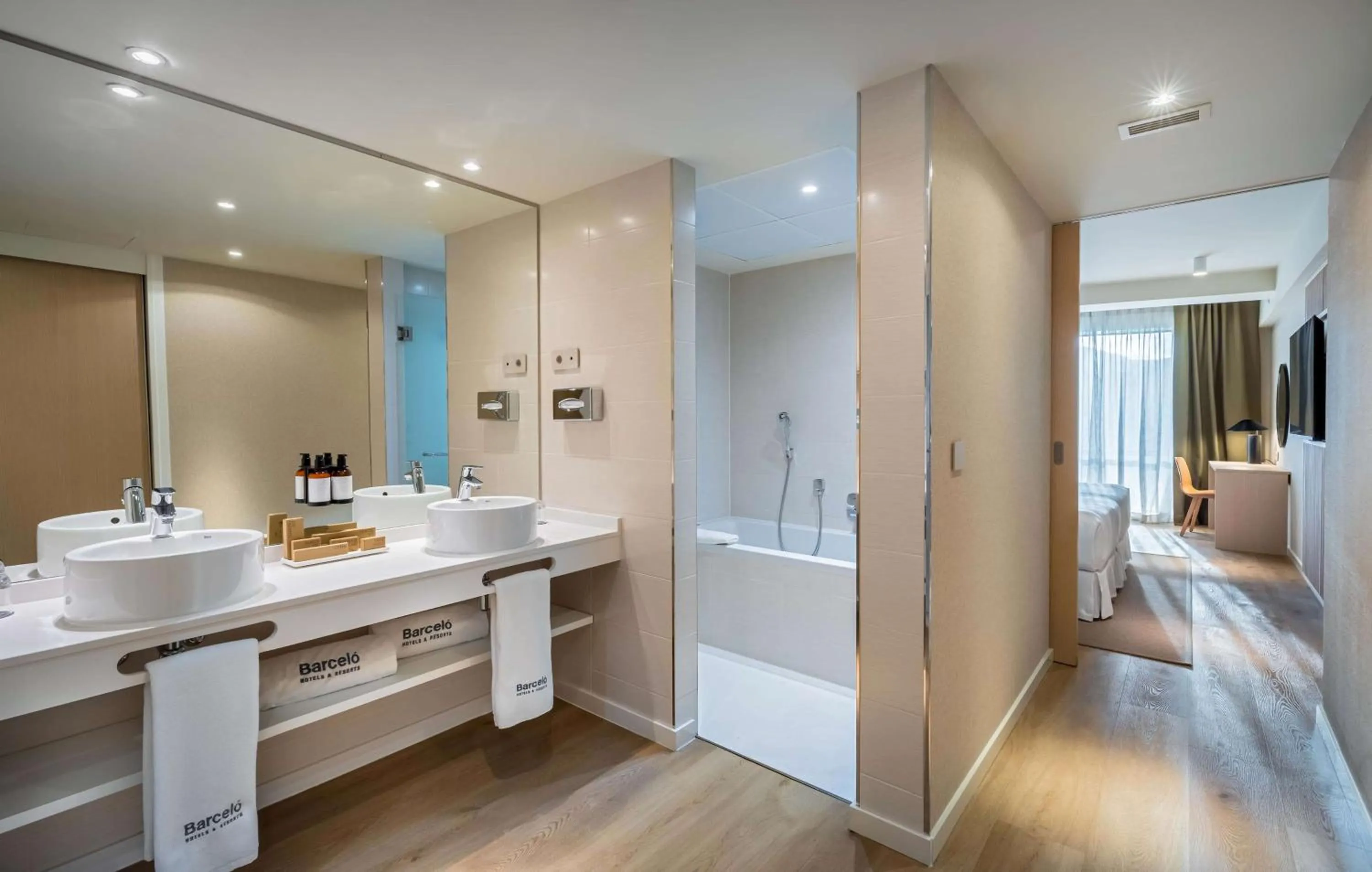 Shower in Barceló Bilbao Nervión