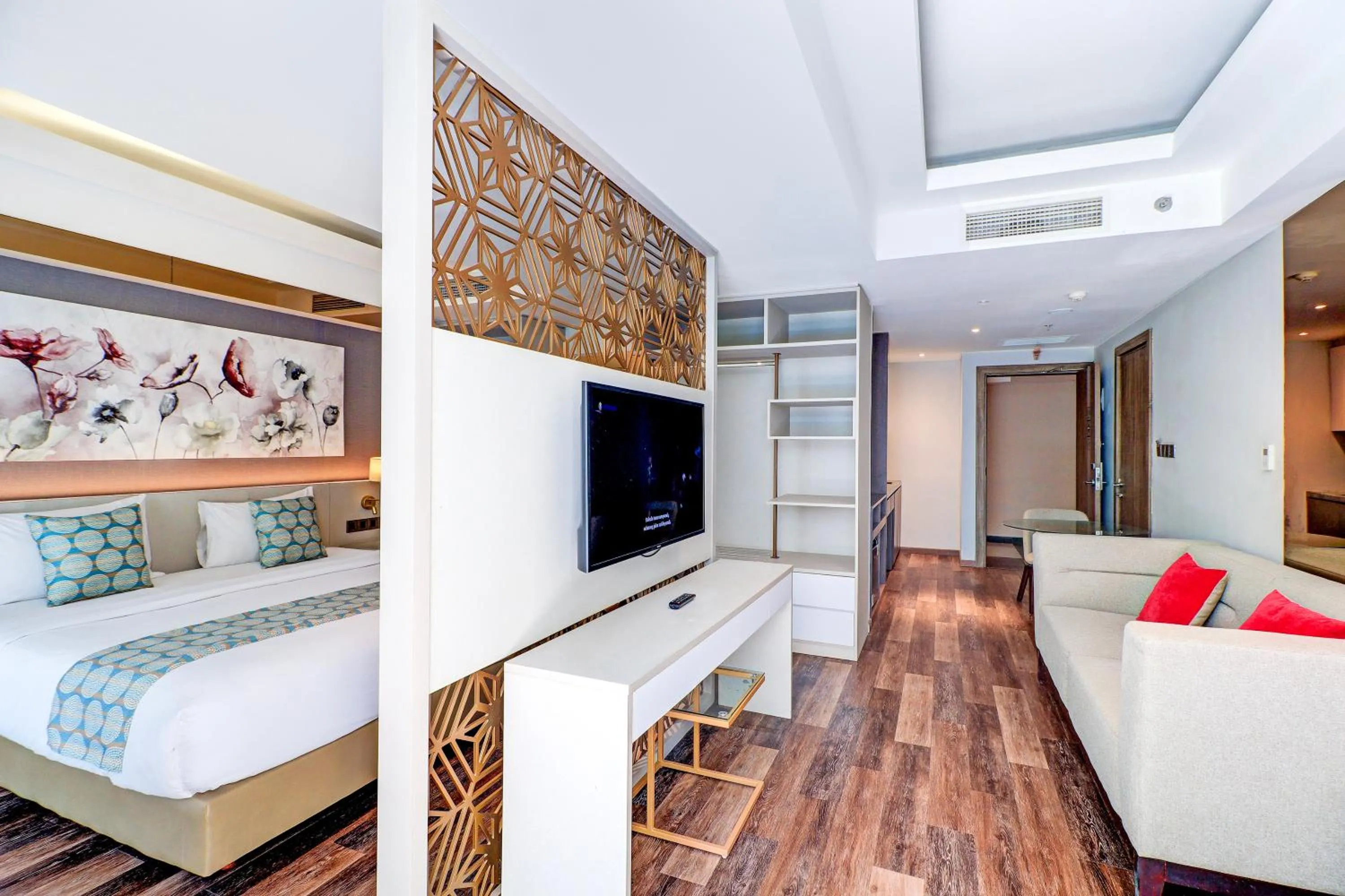 Bed in Sunday Hotel Arshika Sunset Road