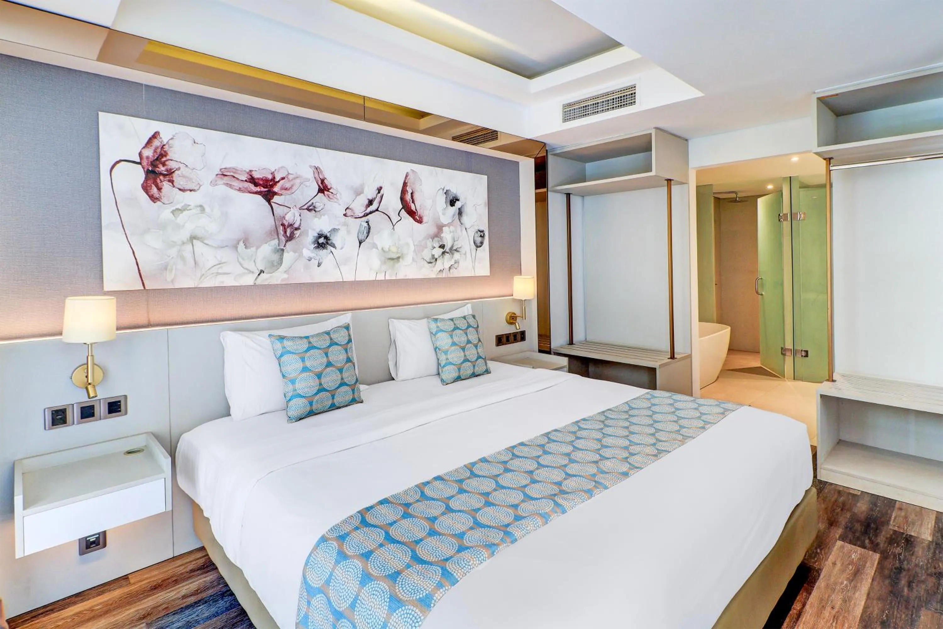 Bed in Sunday Hotel Arshika Sunset Road