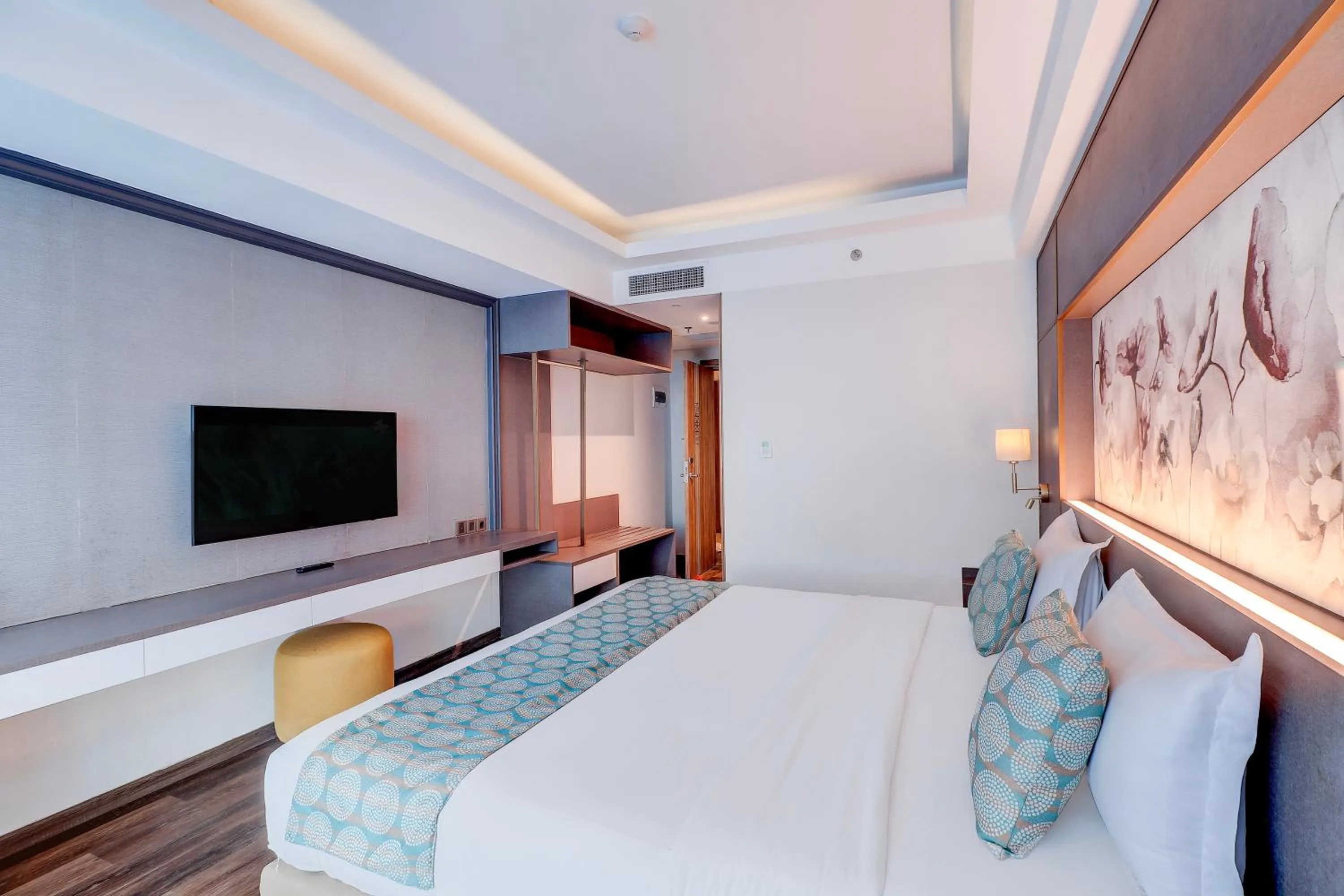 Bed in Sunday Hotel Arshika Sunset Road