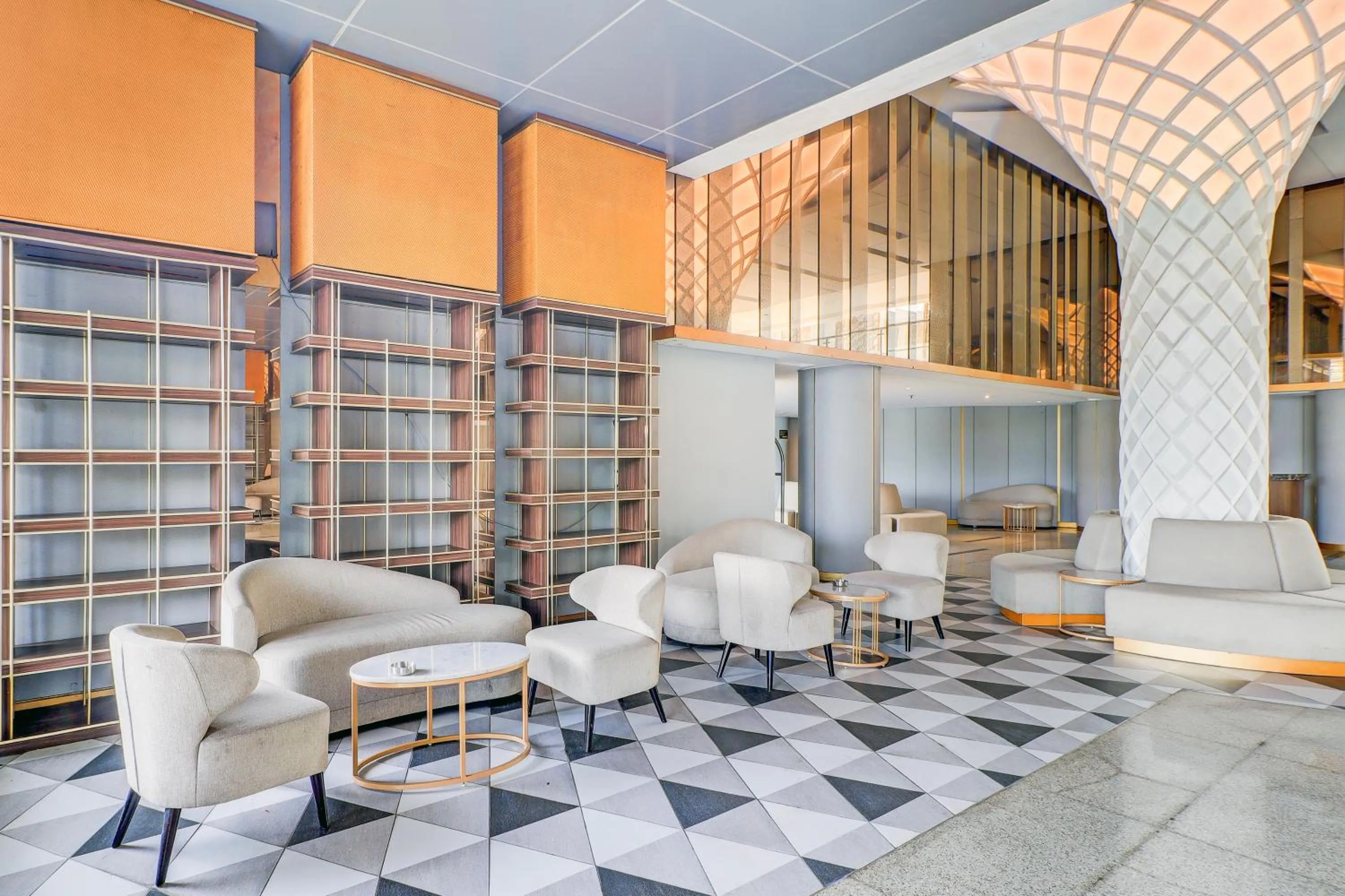 Seating area in Sunday Hotel Arshika Sunset Road