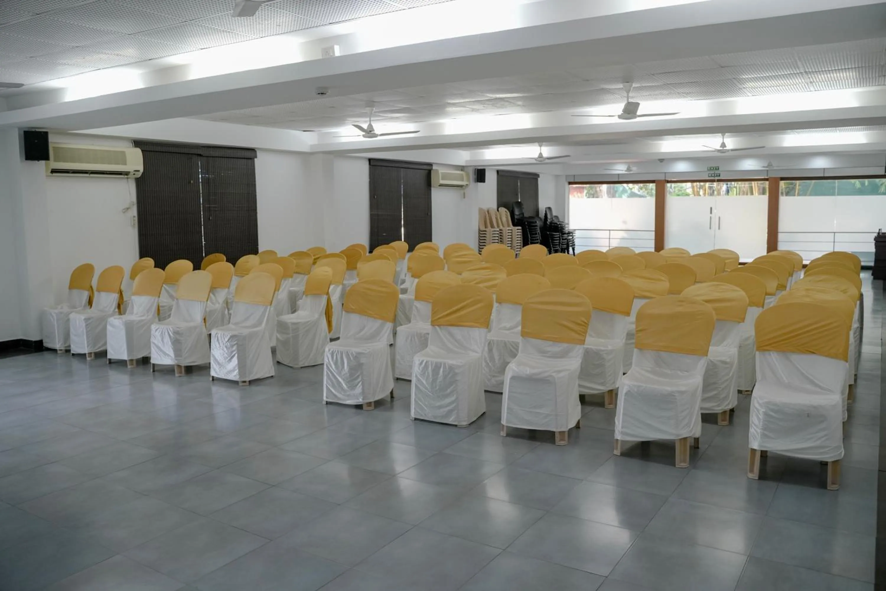 Property building, Banquet Facilities in Hotel Palm shore