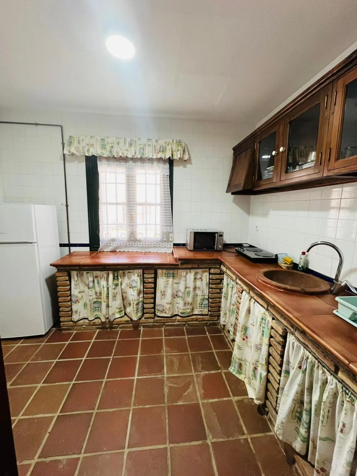 Kitchen or kitchenette in Hotel Humaina