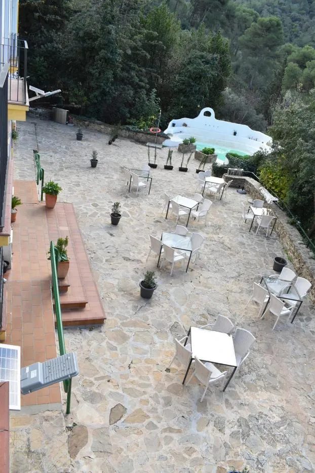 Patio in Hotel Humaina