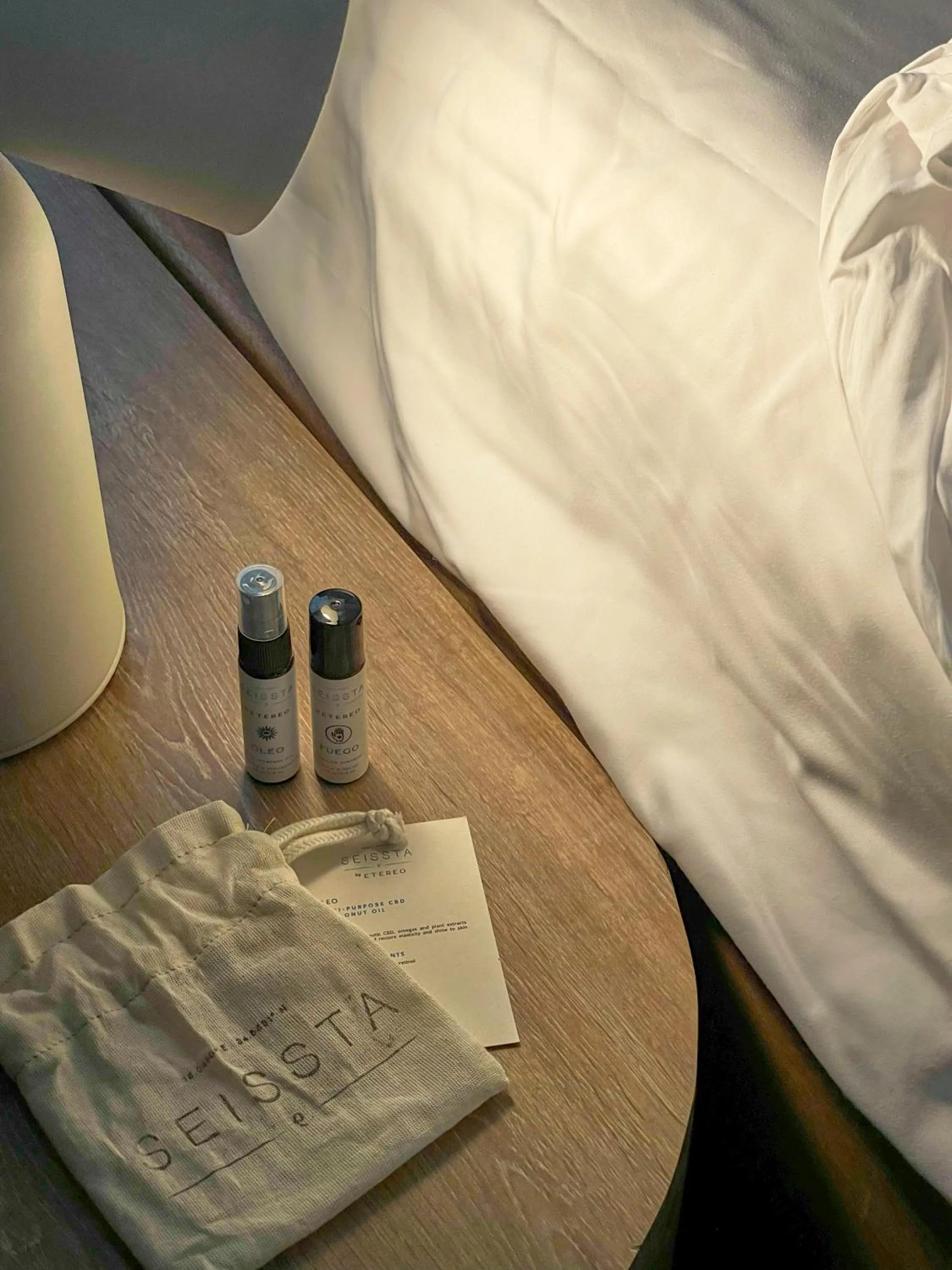 Photo of the whole room, Bed in Seissta Medellín