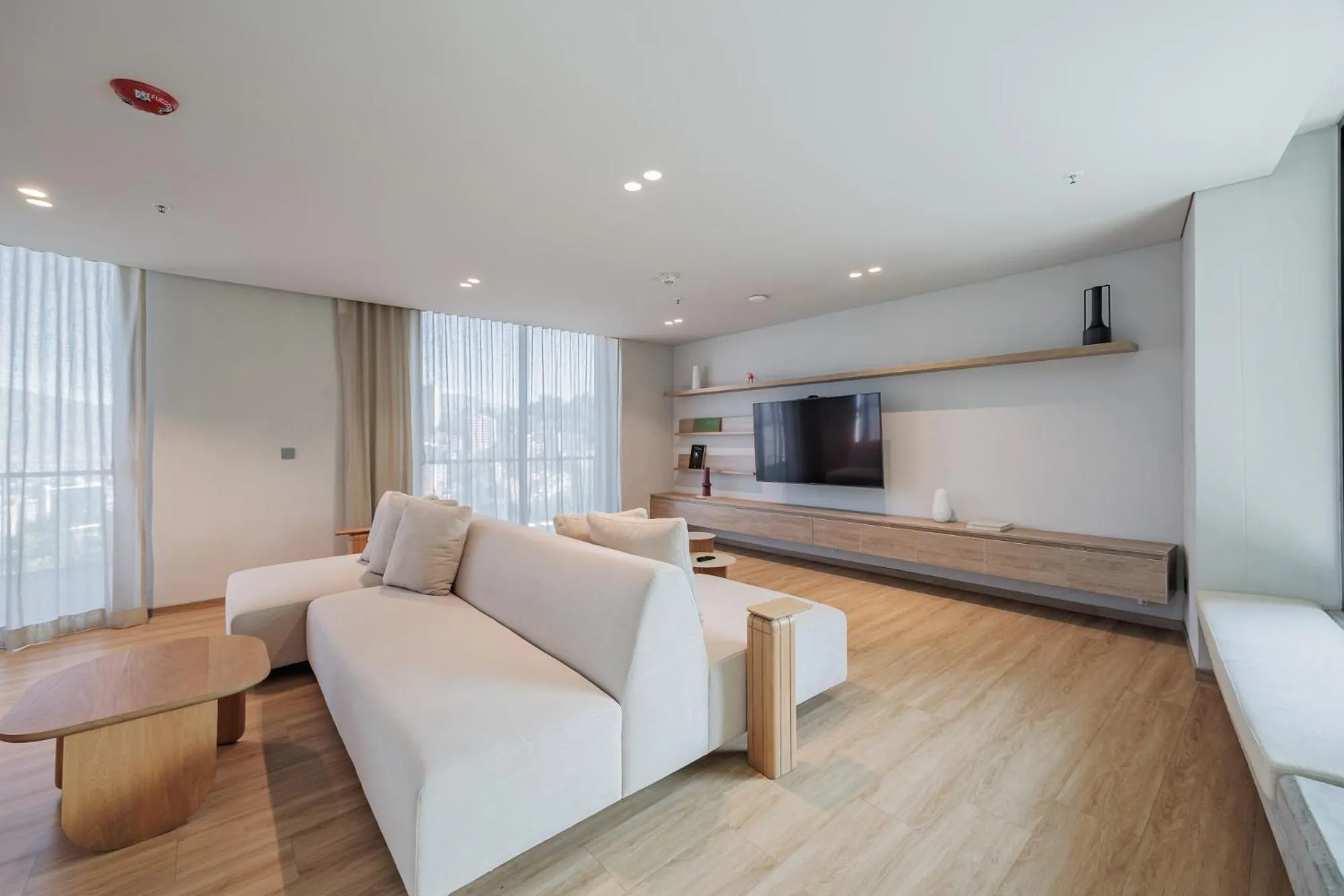 TV and multimedia in Seissta Medellín