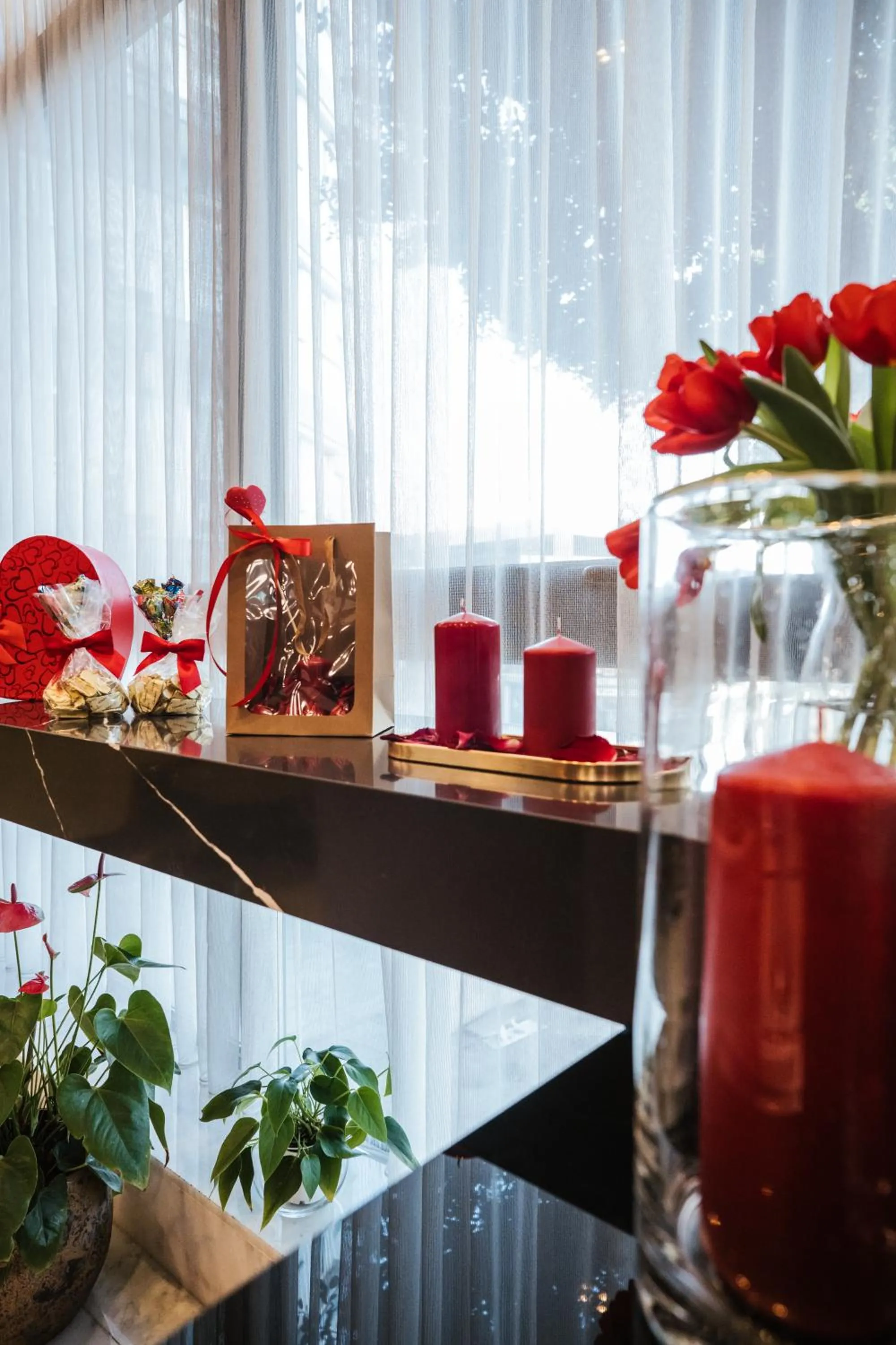 Restaurant/places to eat in Gate Twenty Two Boutique Hotel