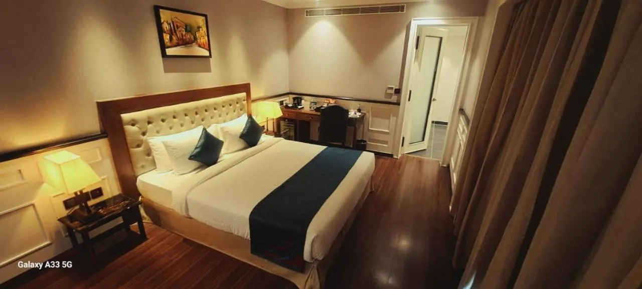Bed in Nambiar Club Bellezea